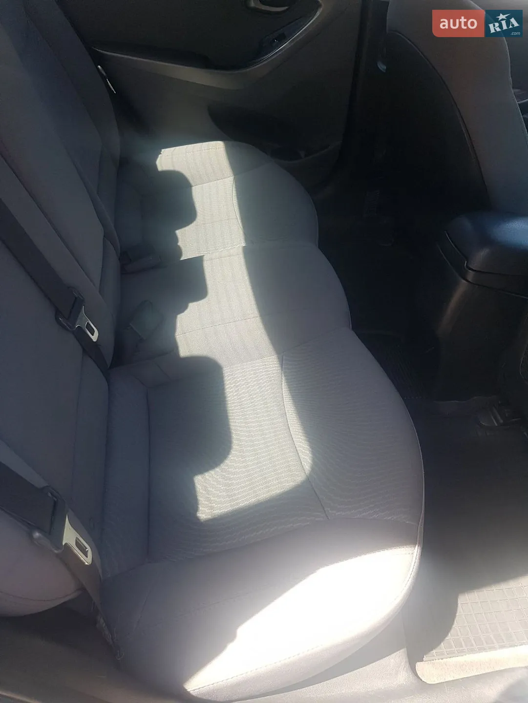 2015 Hyundai Elantra - мініатюра 5