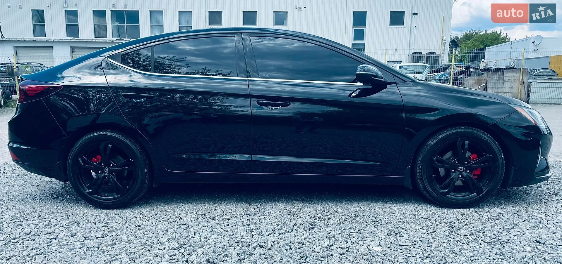 2019 Hyundai Elantra - мініатюра 3