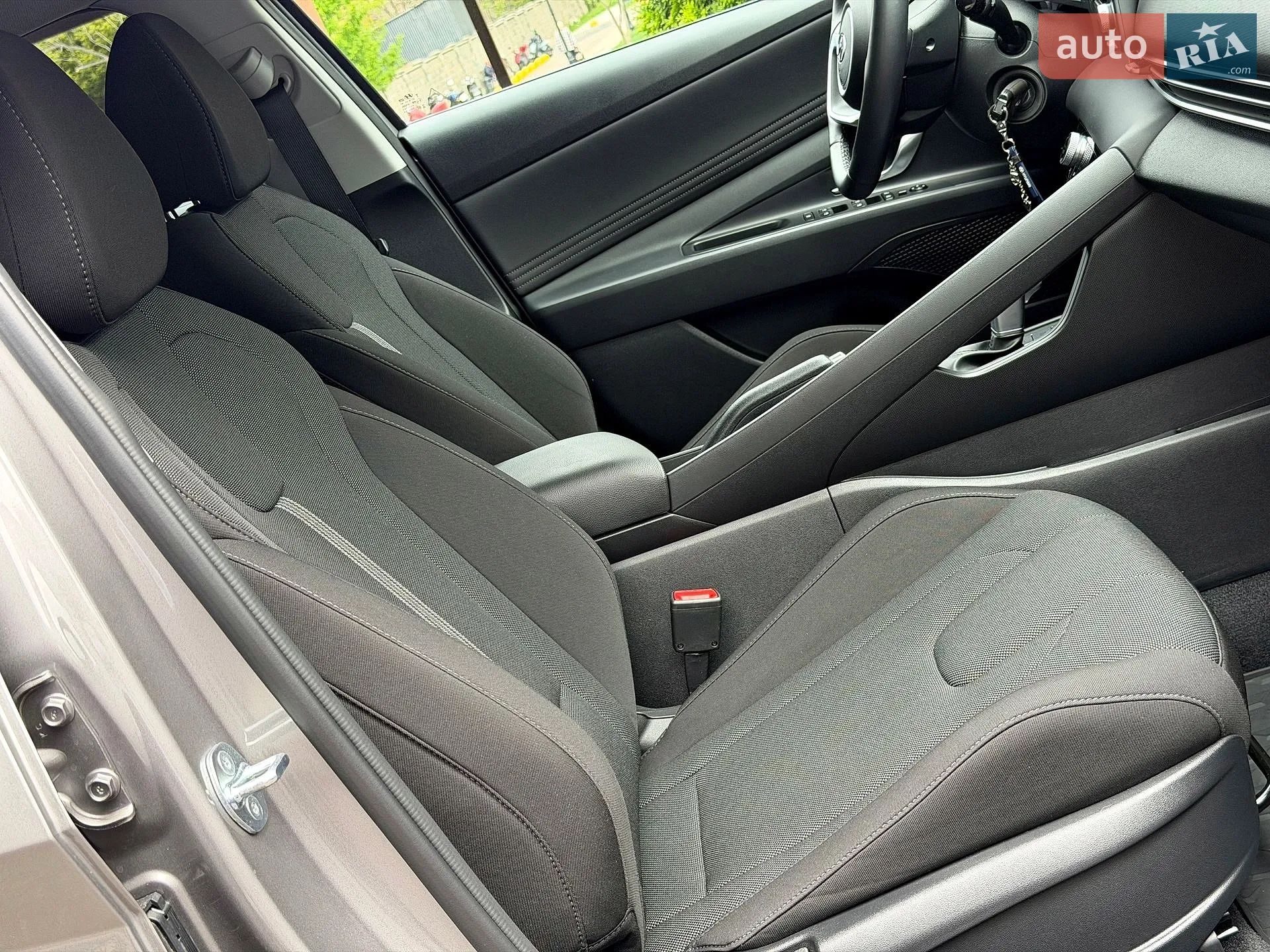 2023 Hyundai Elantra - мініатюра 74