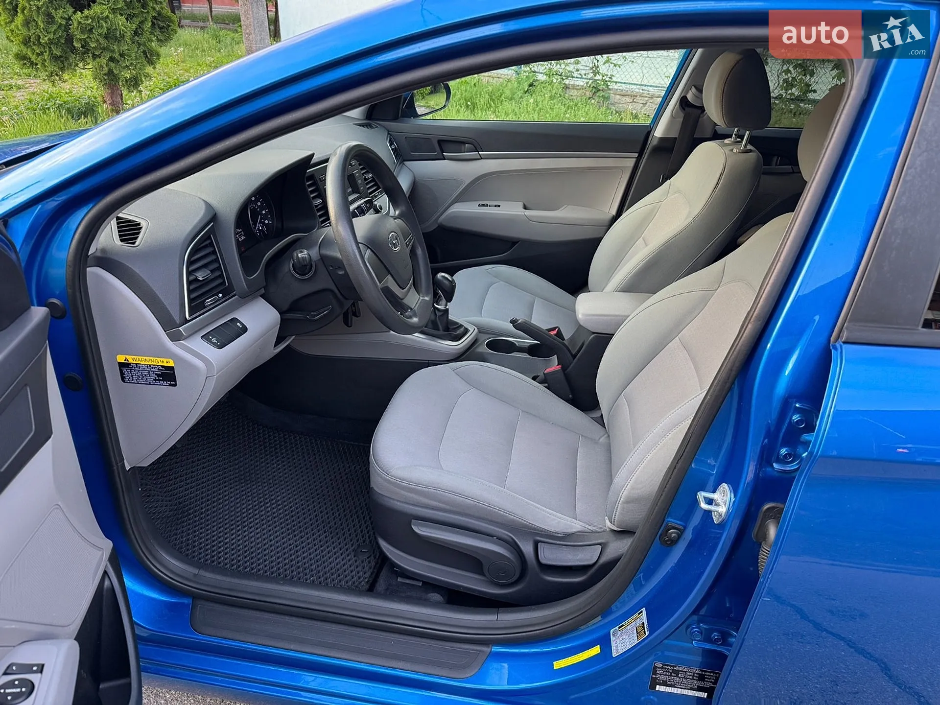 2016 Hyundai Elantra - мініатюра 17