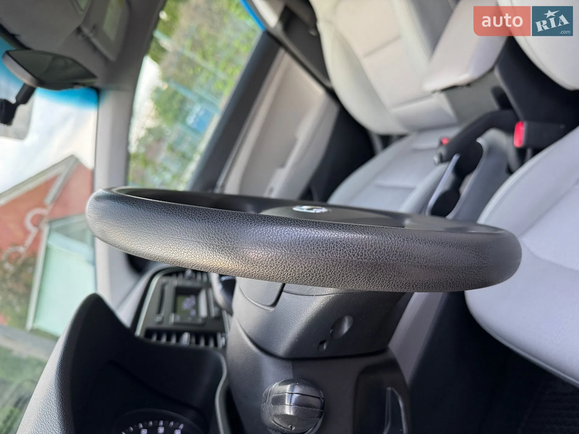 2016 Hyundai Elantra - мініатюра 21