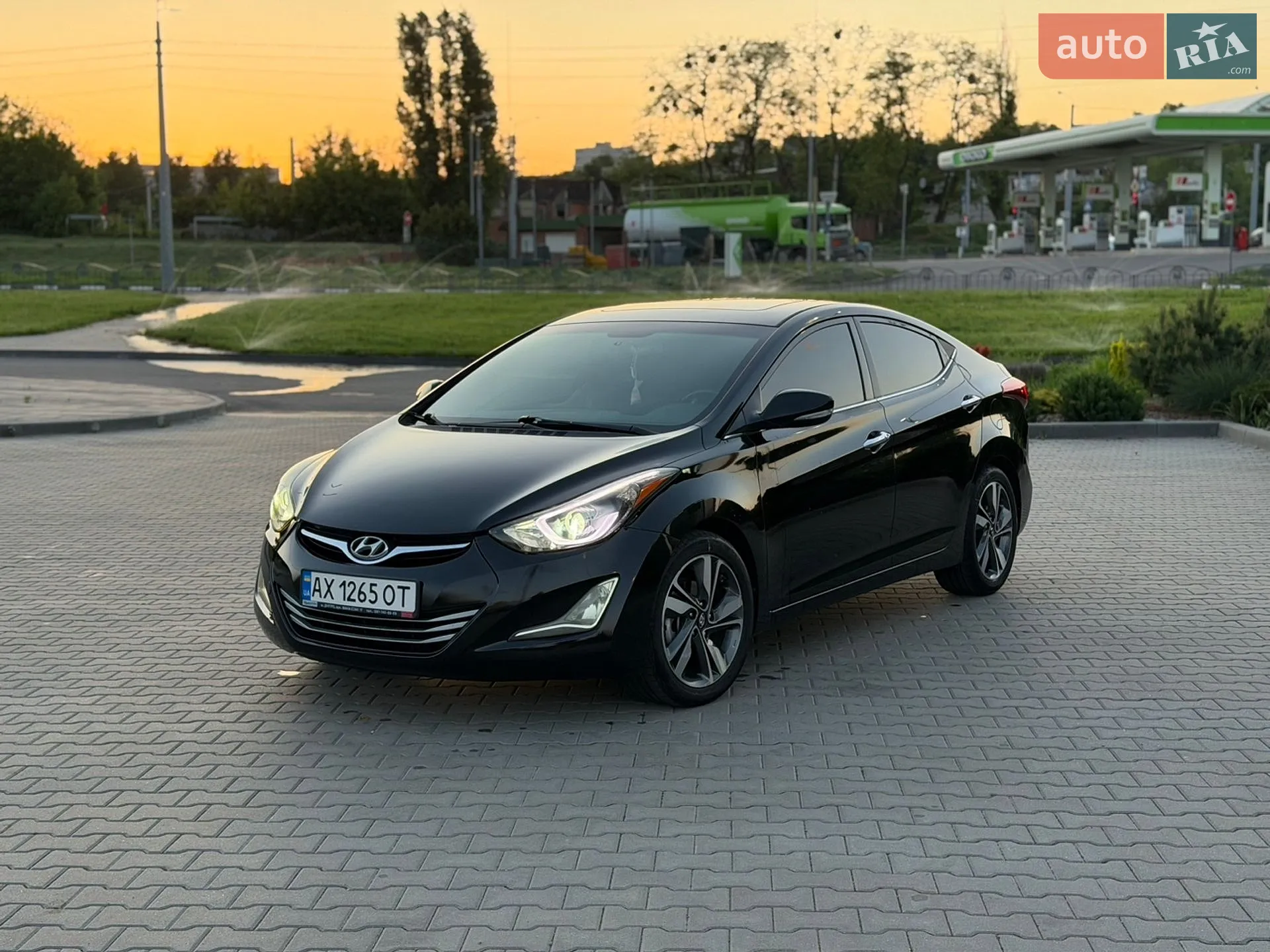 2014 Hyundai Elantra - фото 1
