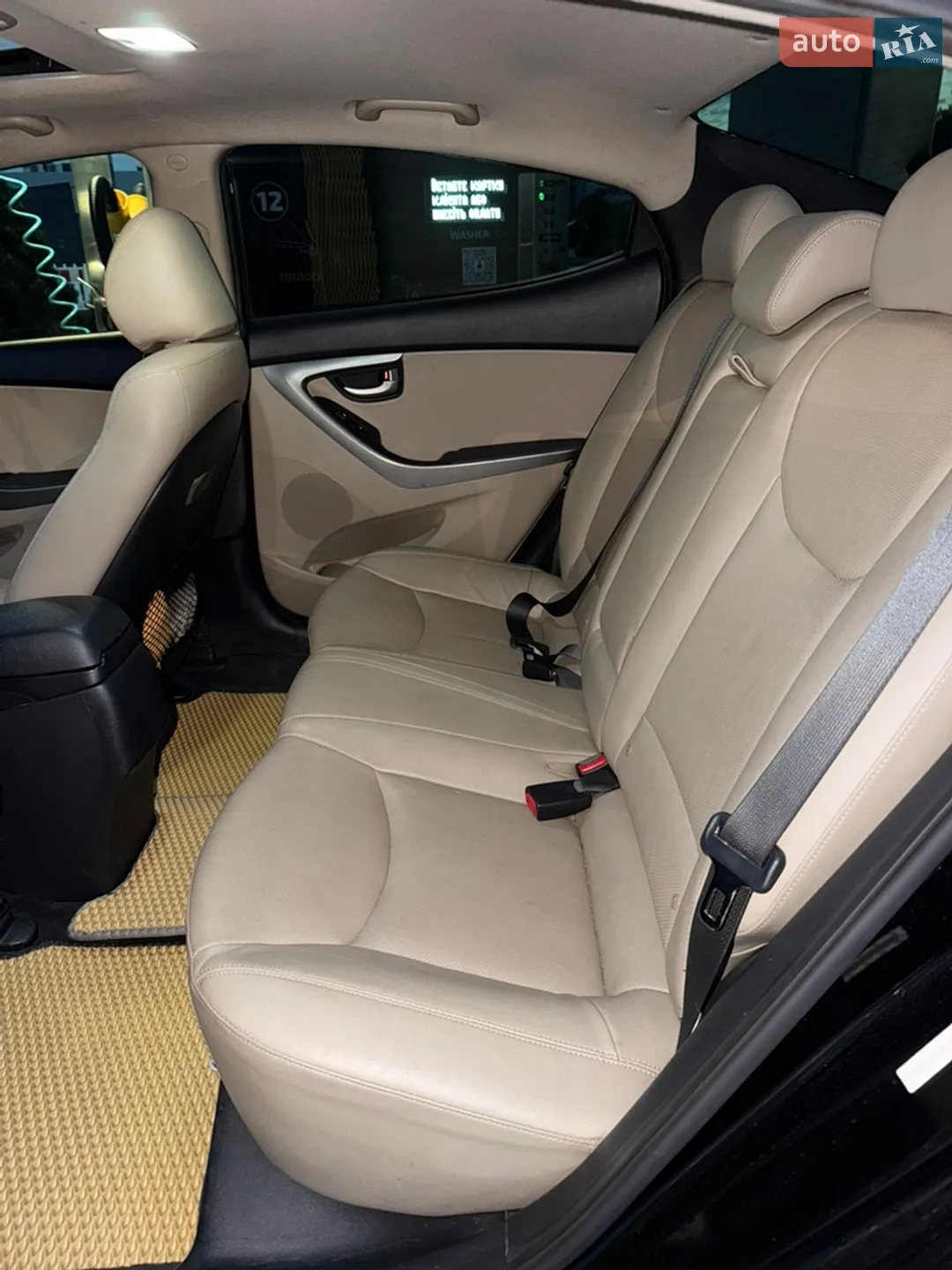 2014 Hyundai Elantra - мініатюра 6