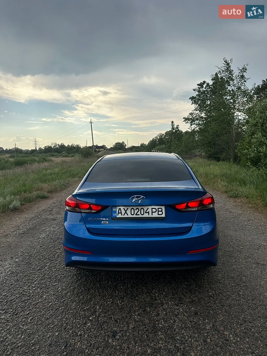 2017 Hyundai Elantra - мініатюра 3
