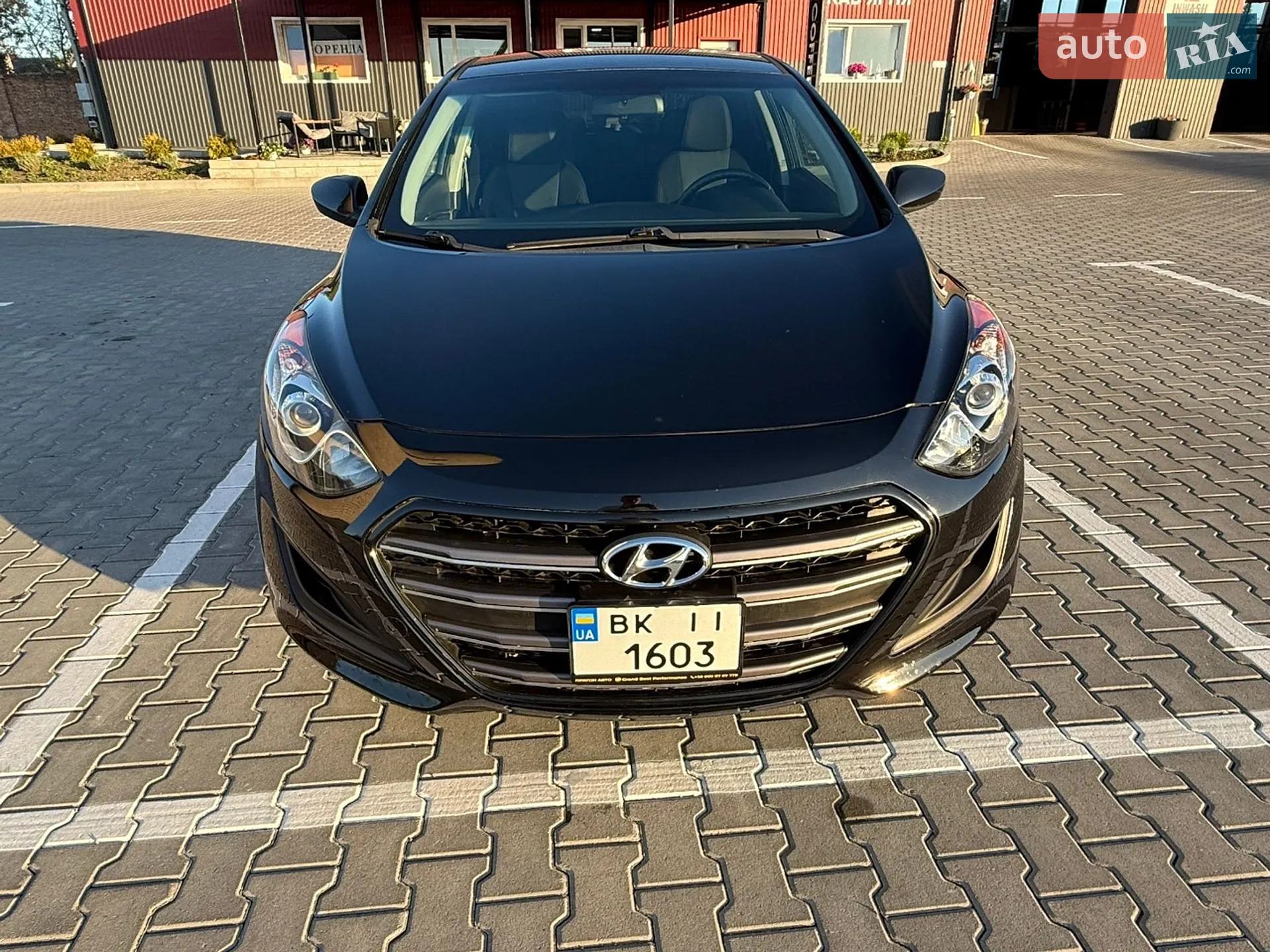 2016 Hyundai Elantra - мініатюра 6