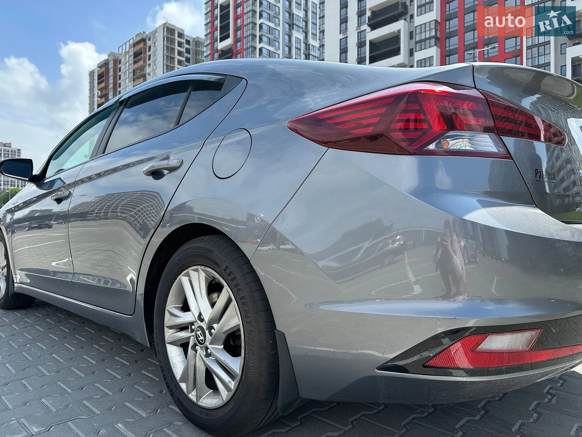 2018 Hyundai Elantra - мініатюра 10