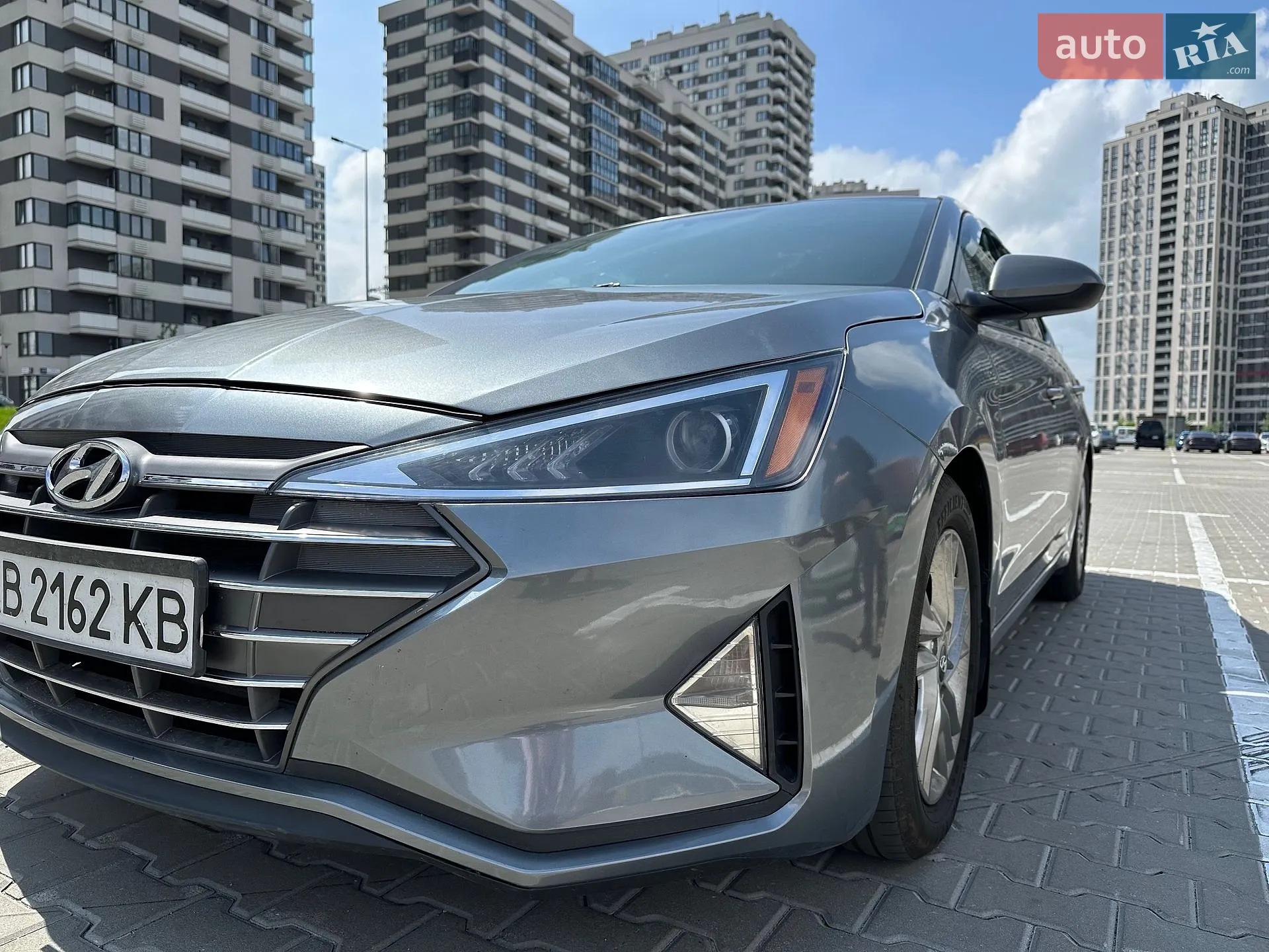 2018 Hyundai Elantra - мініатюра 11