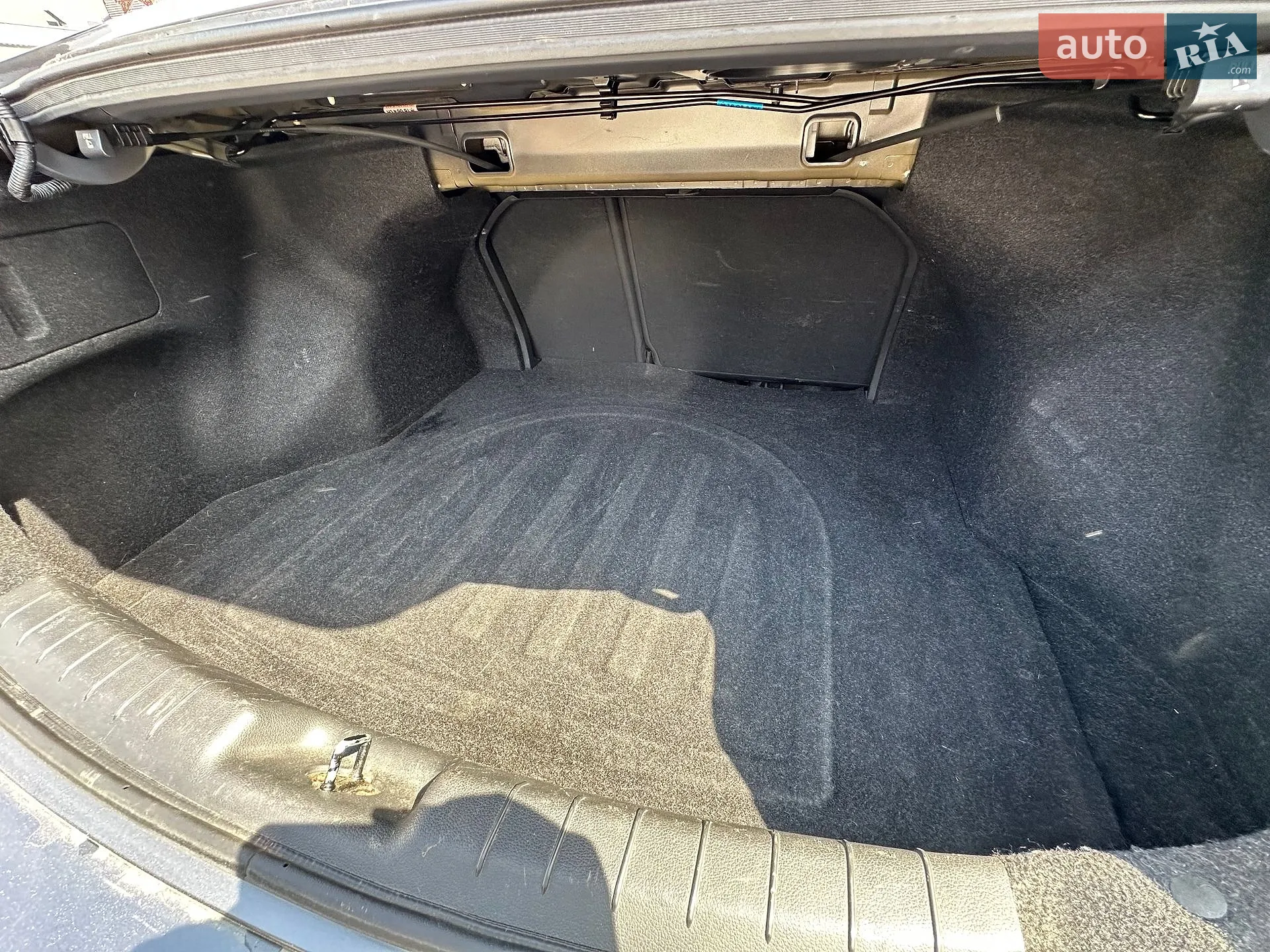 2018 Hyundai Elantra - мініатюра 26