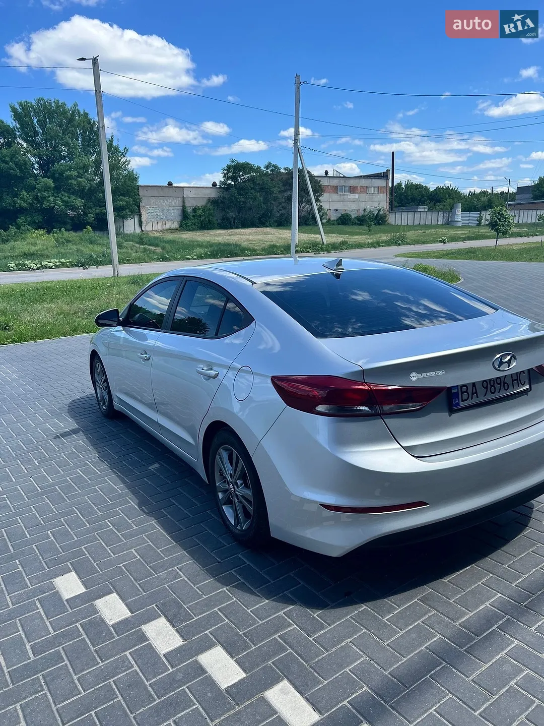 2018 Hyundai Elantra - мініатюра 4