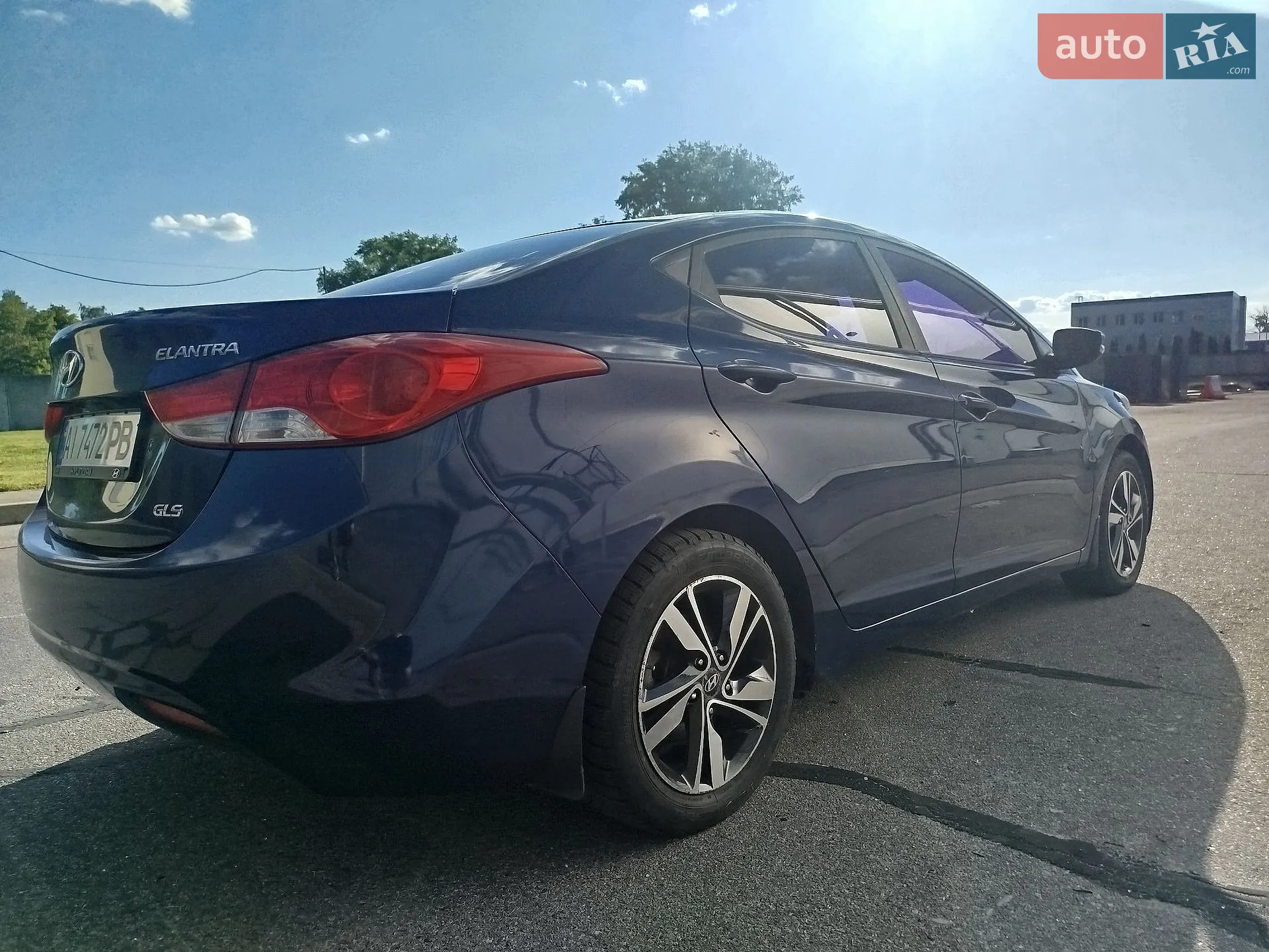 2011 Hyundai Elantra - мініатюра 4