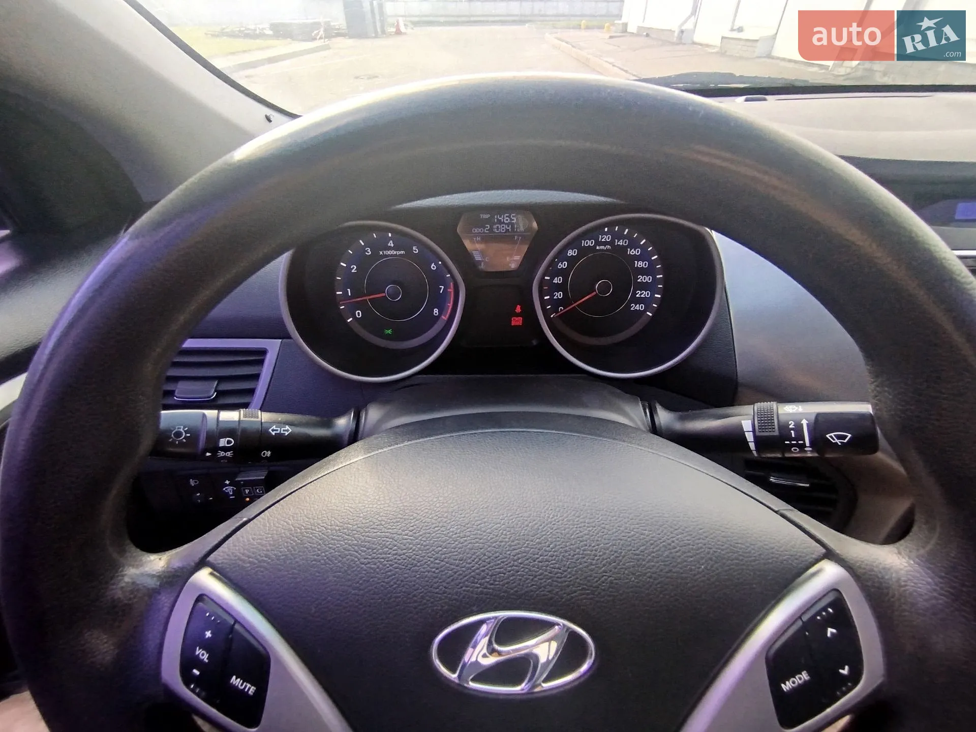 2011 Hyundai Elantra - мініатюра 20