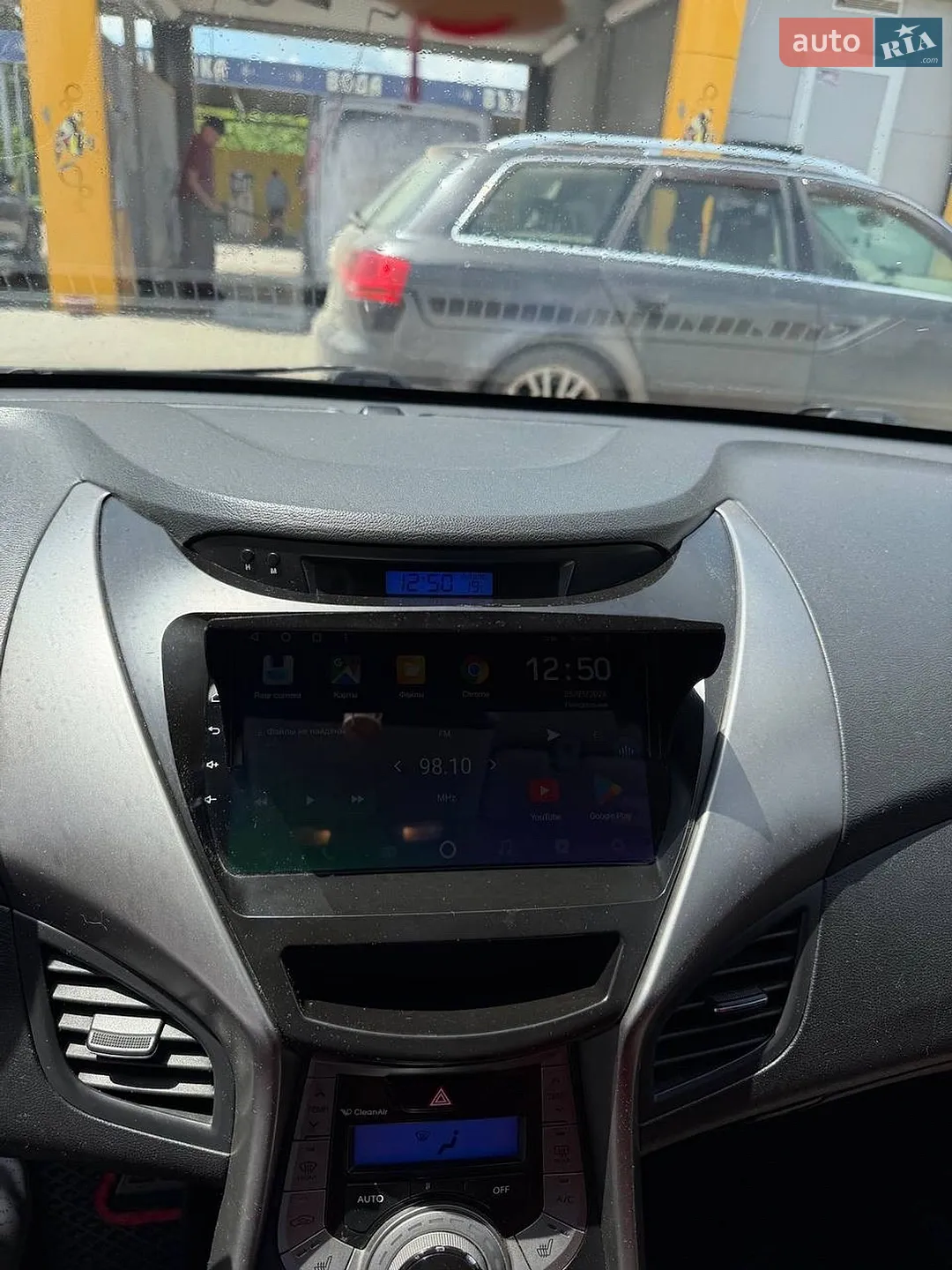 2013 Hyundai Elantra - мініатюра 12