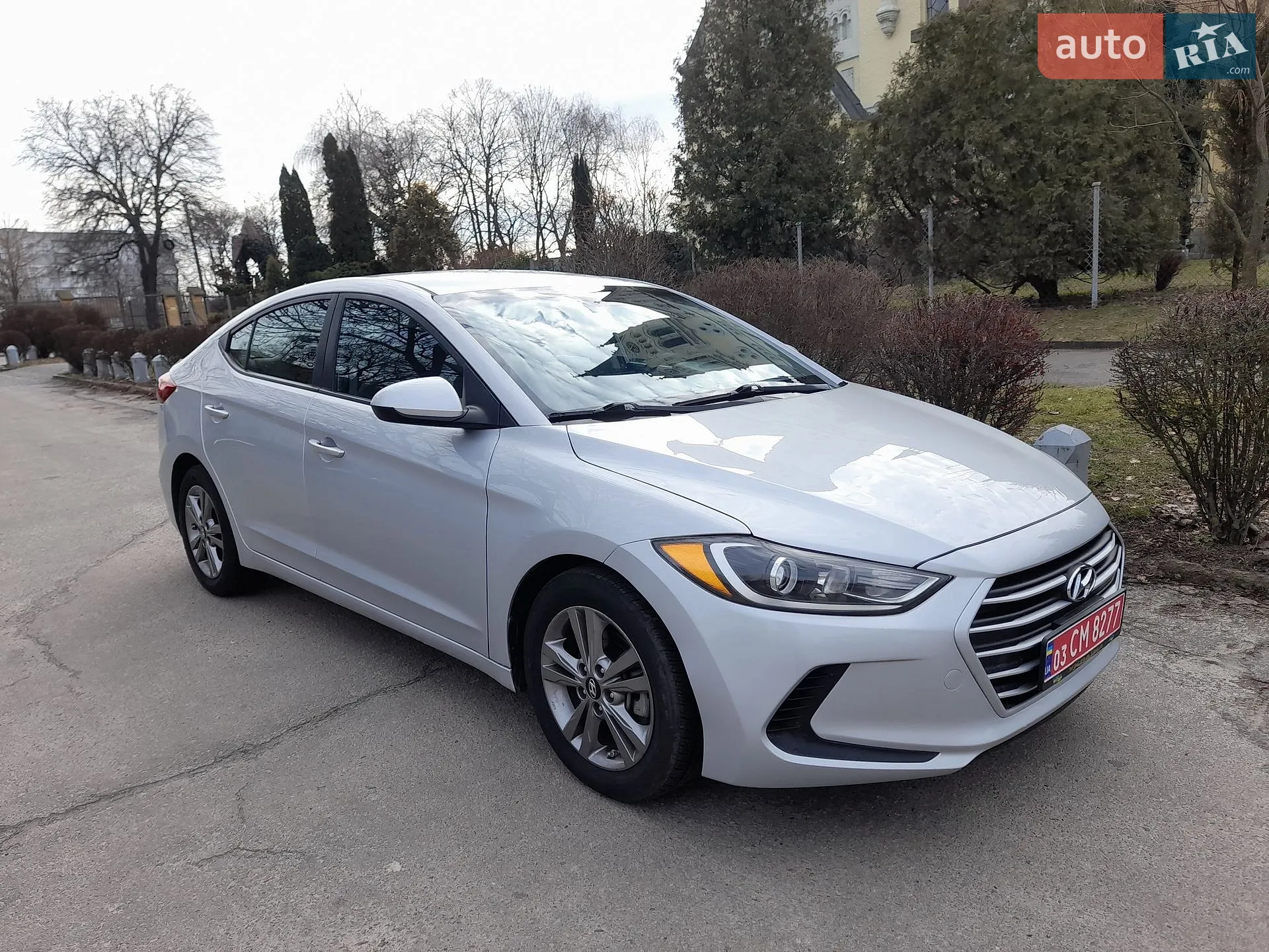 2017 Hyundai Elantra - фото 1