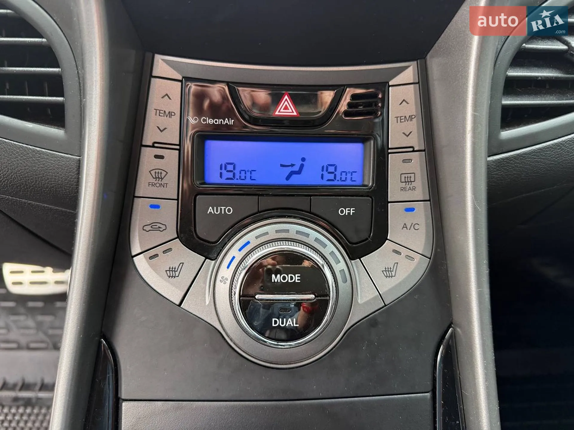 2013 Hyundai Elantra - мініатюра 25