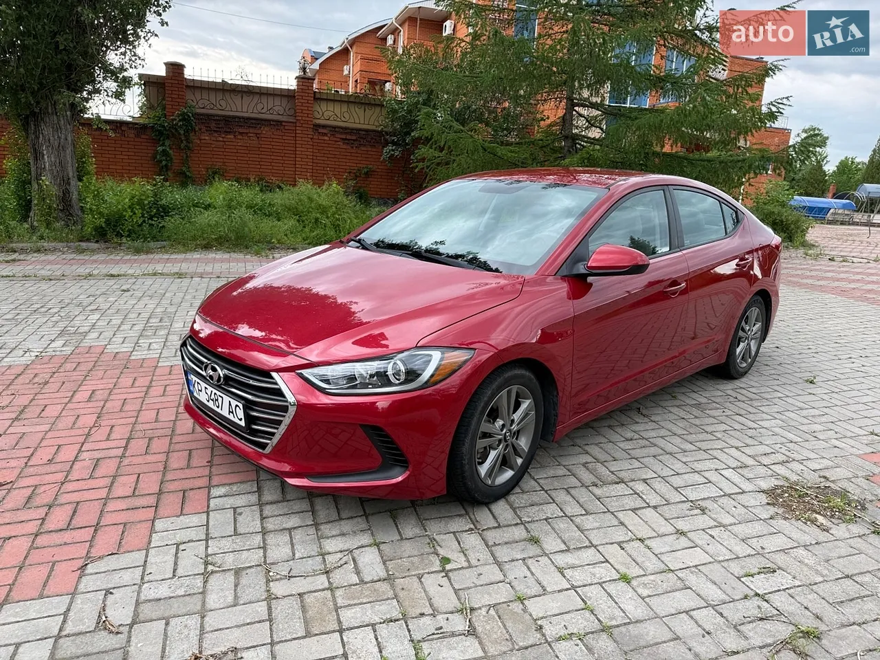 2017 Hyundai Elantra - мініатюра 17