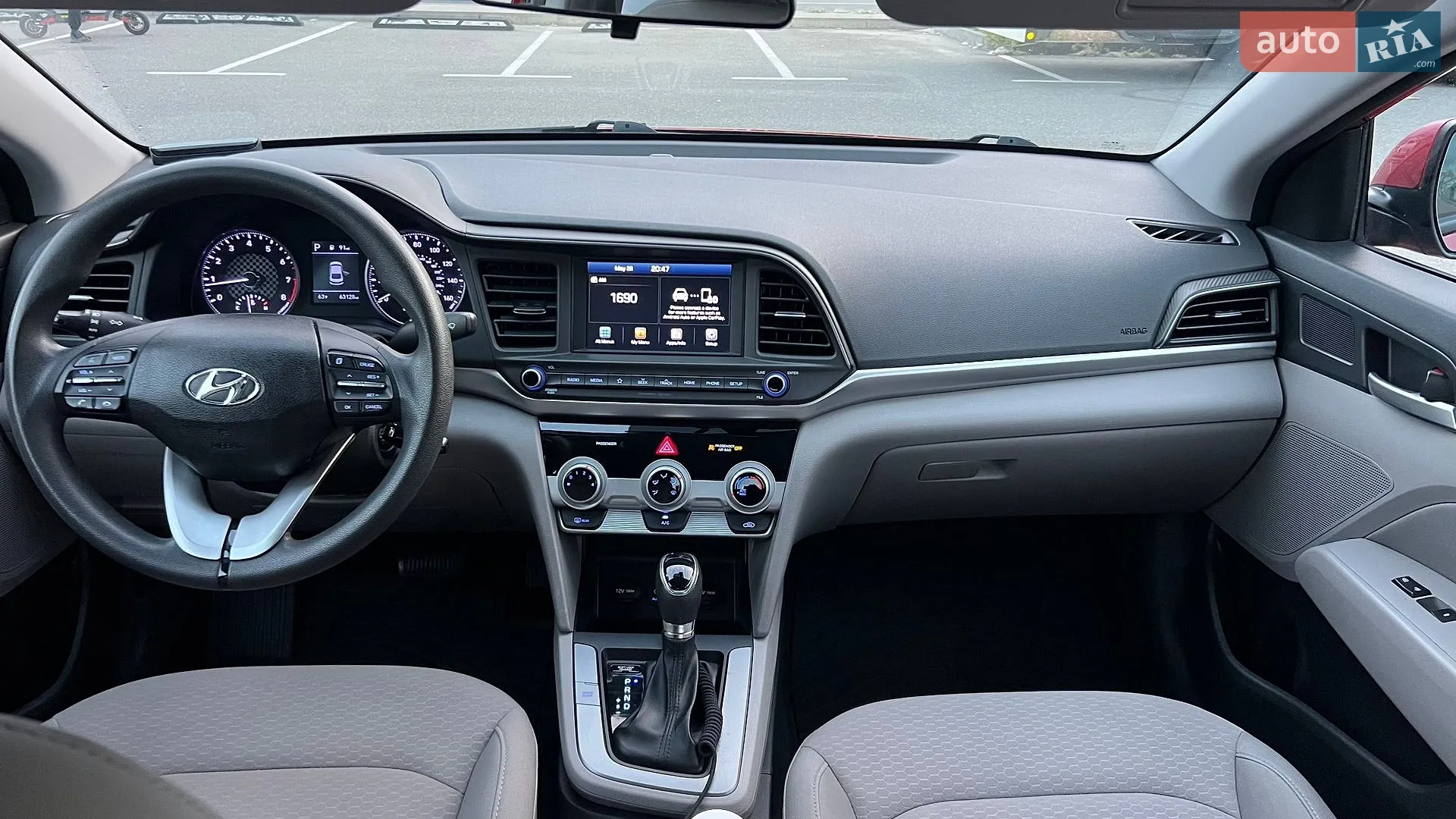 2019 Hyundai Elantra - мініатюра 8