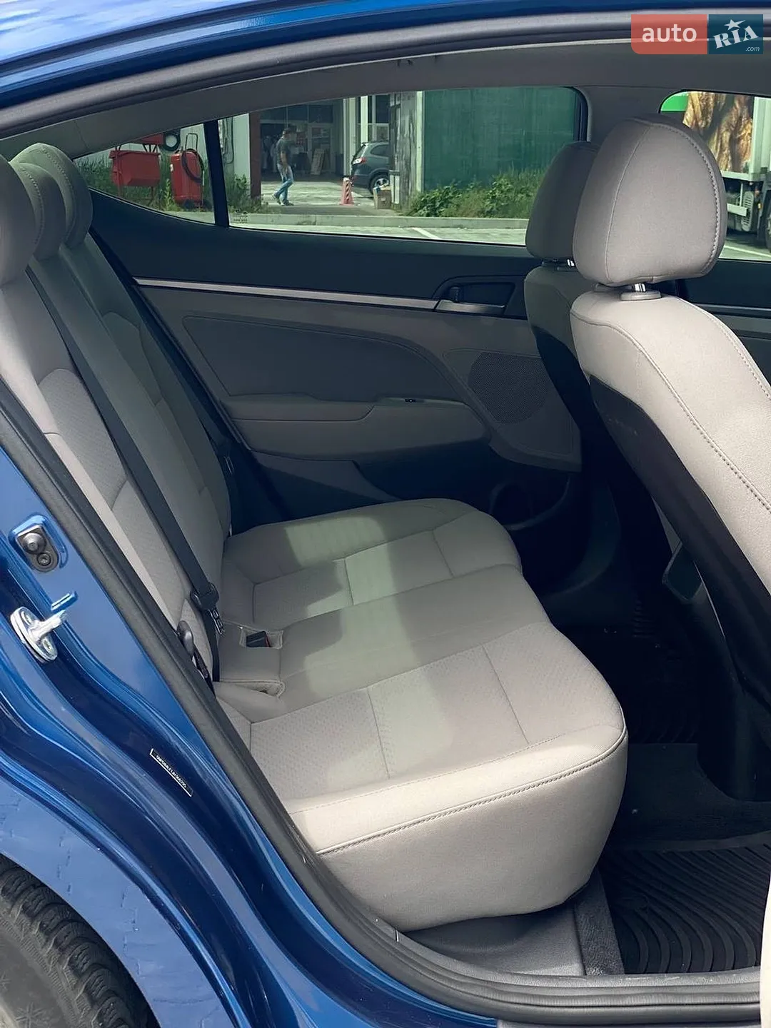 2018 Hyundai Elantra - мініатюра 45