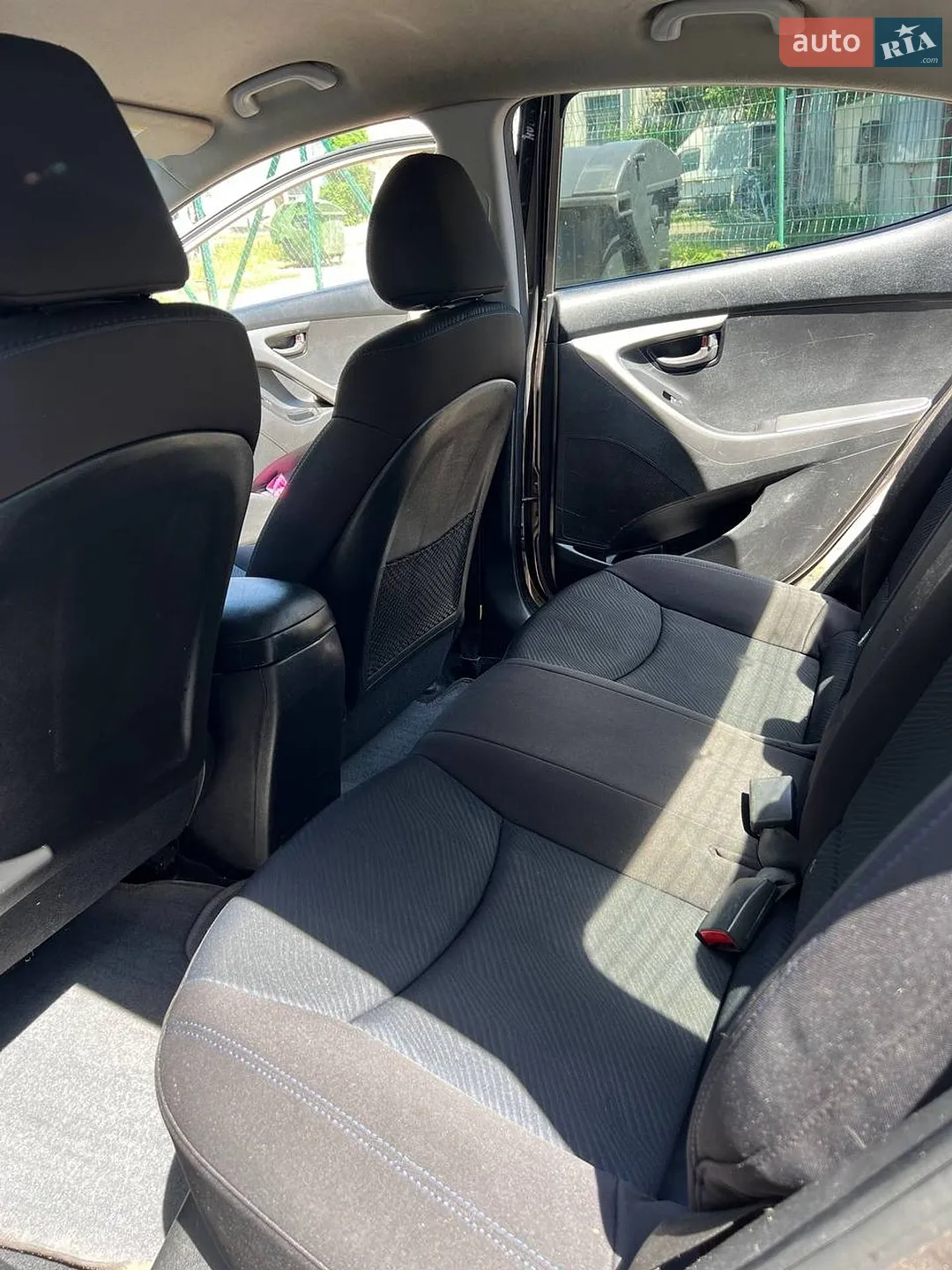 2011 Hyundai Elantra - мініатюра 6