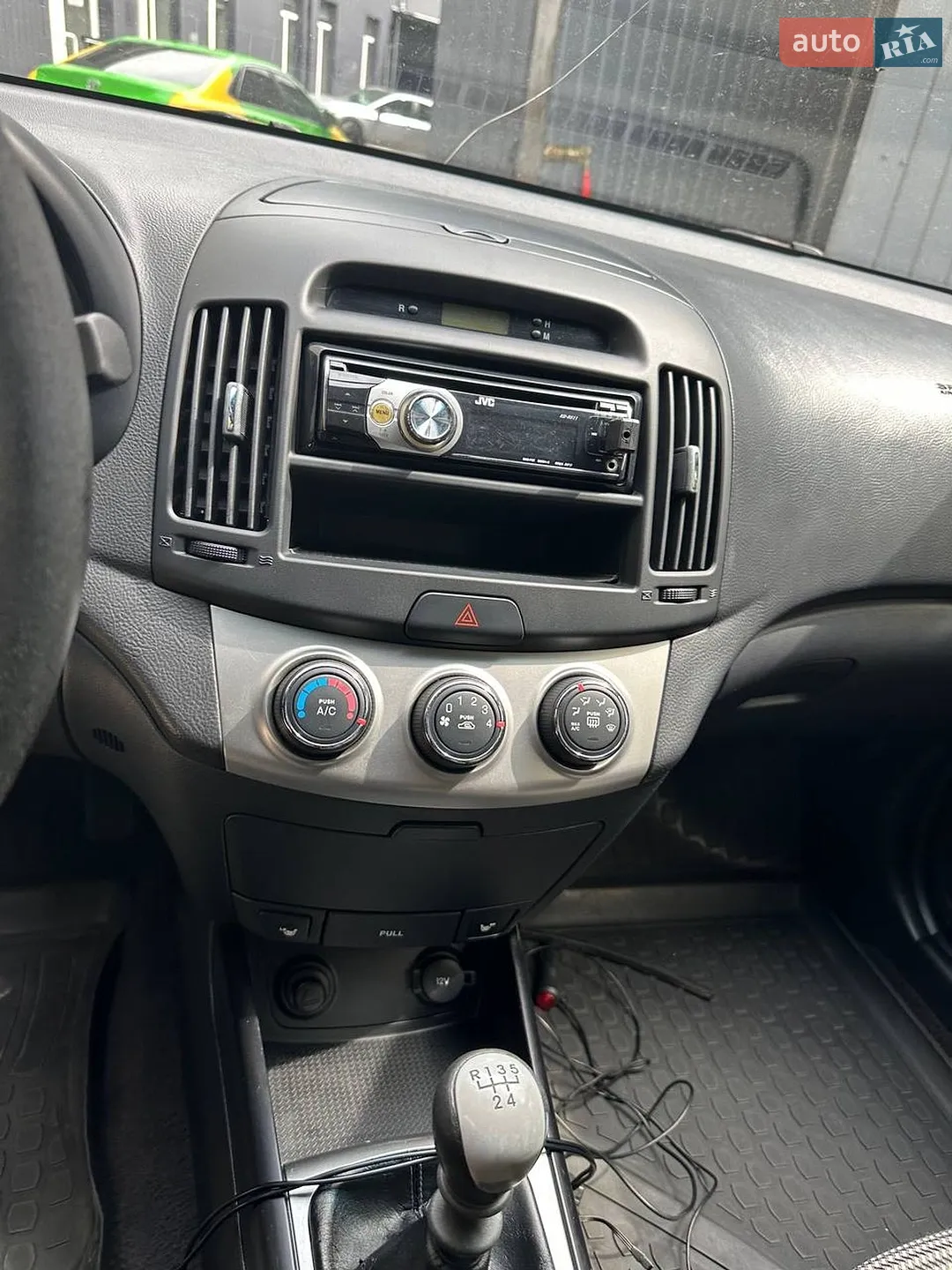 2010 Hyundai Elantra - мініатюра 20