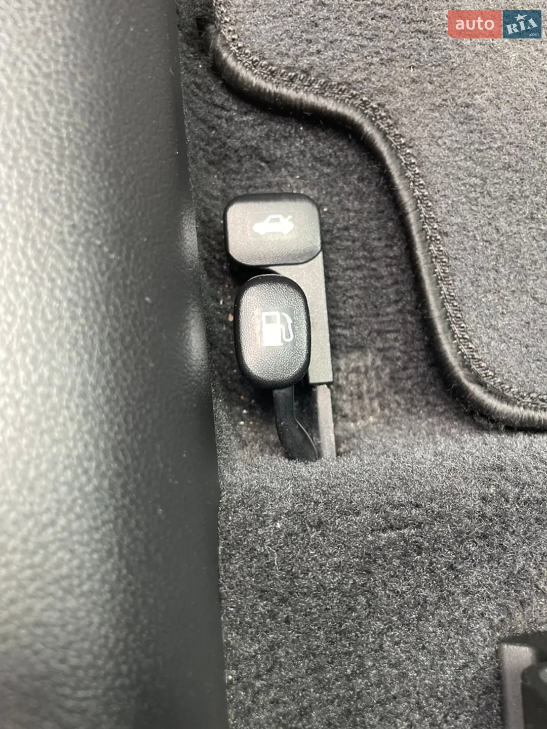 2019 Hyundai Elantra - мініатюра 21