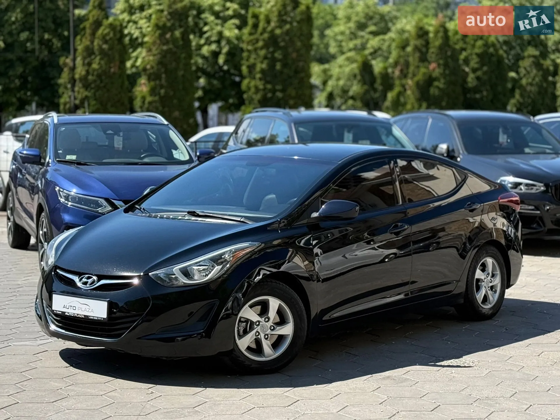 2015 Hyundai Elantra - мініатюра 9