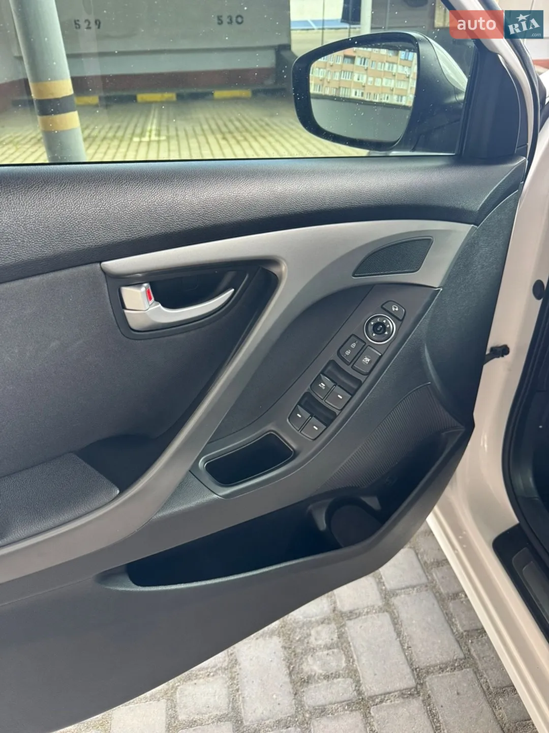 2014 Hyundai Elantra - мініатюра 14