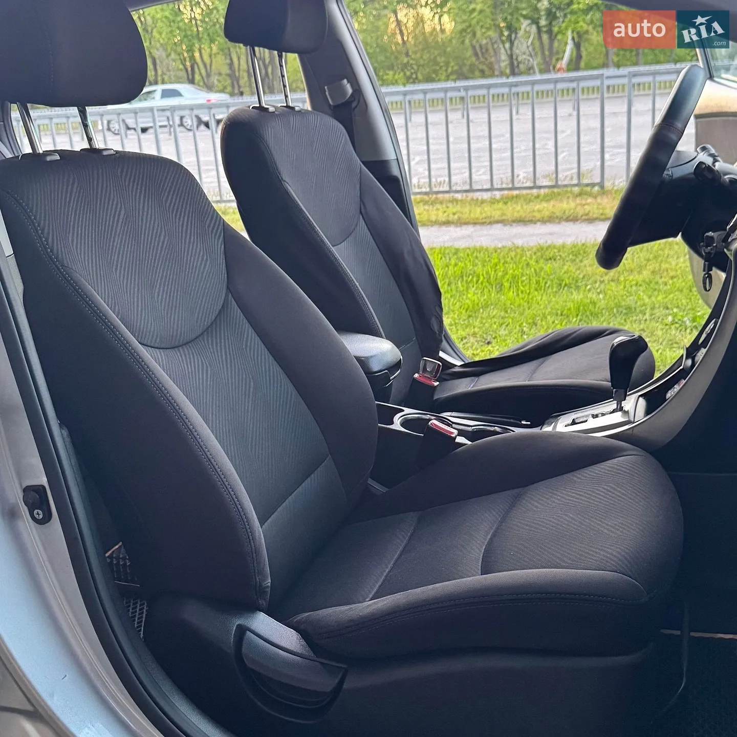 2013 Hyundai Elantra - мініатюра 33
