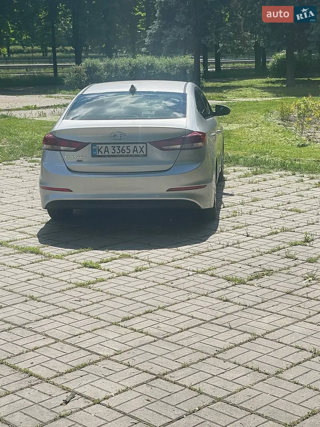 2017 Hyundai Elantra - мініатюра 2