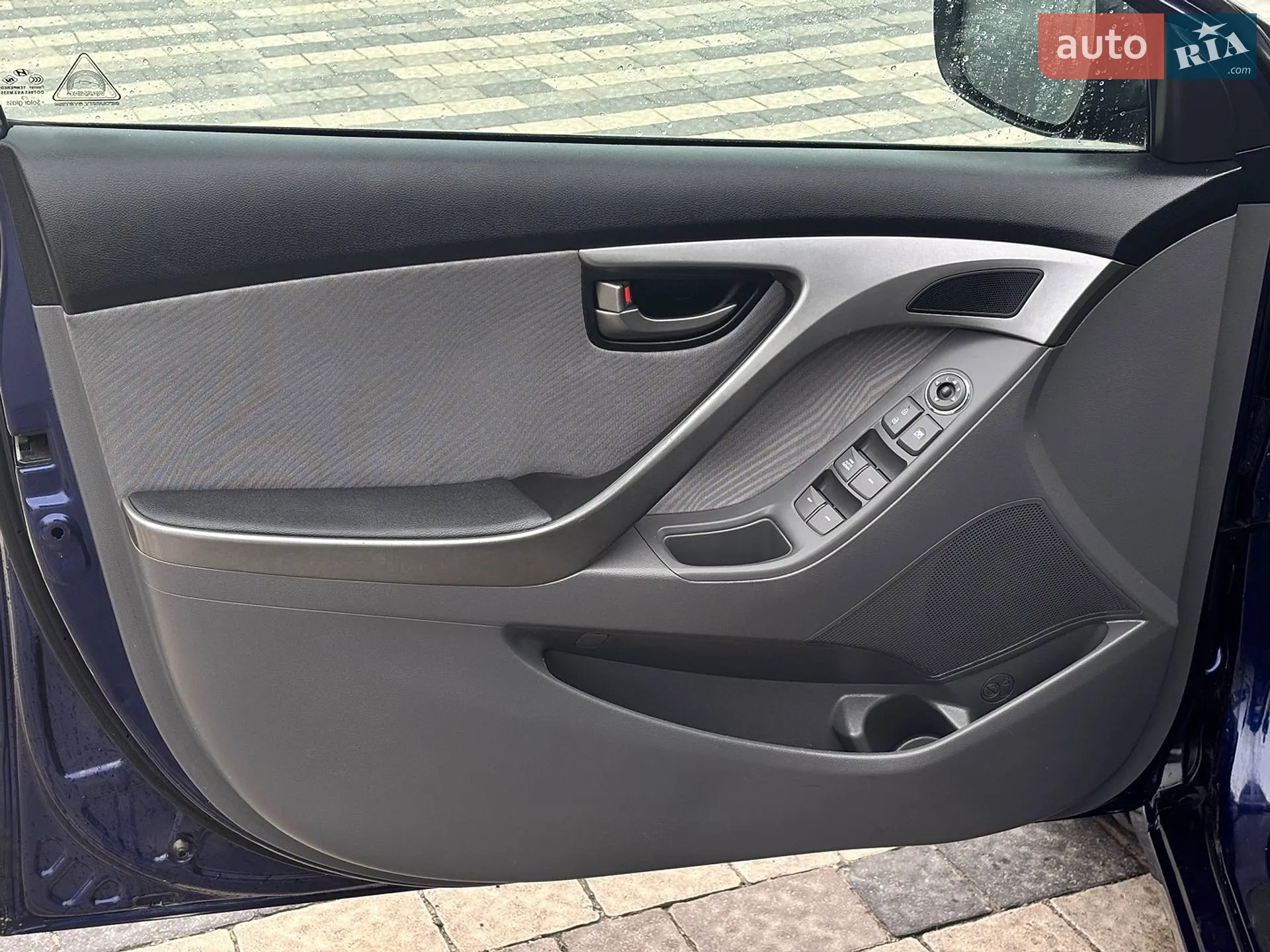 2013 Hyundai Elantra - мініатюра 6