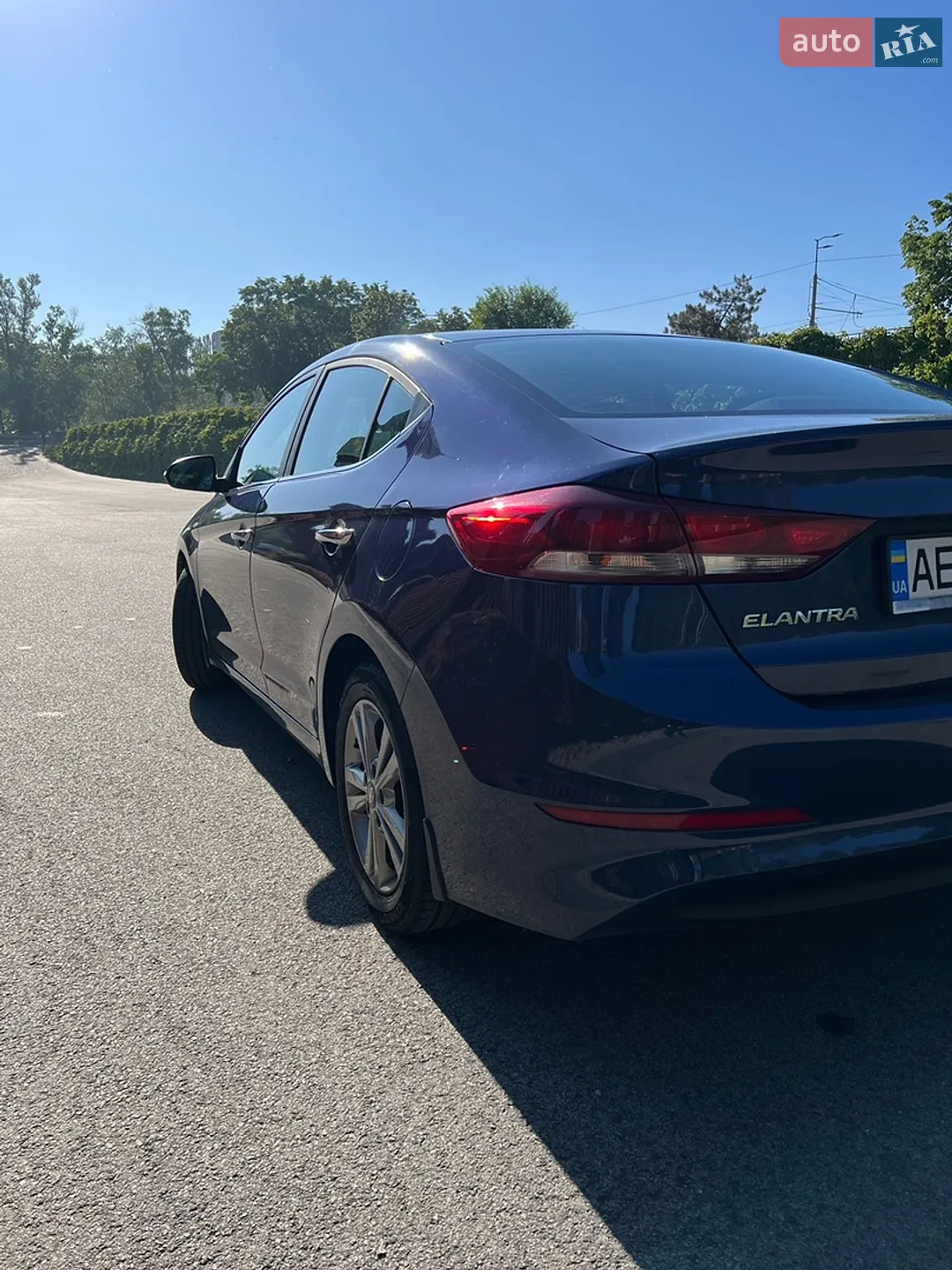 2018 Hyundai Elantra - мініатюра 9