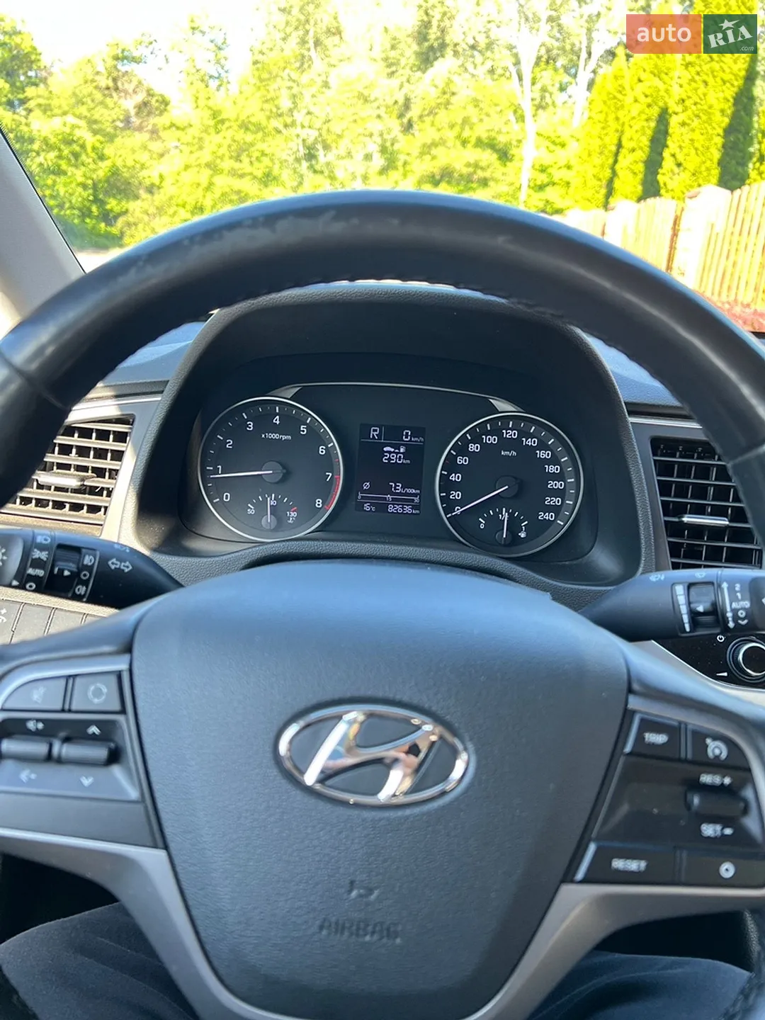 2018 Hyundai Elantra - мініатюра 25