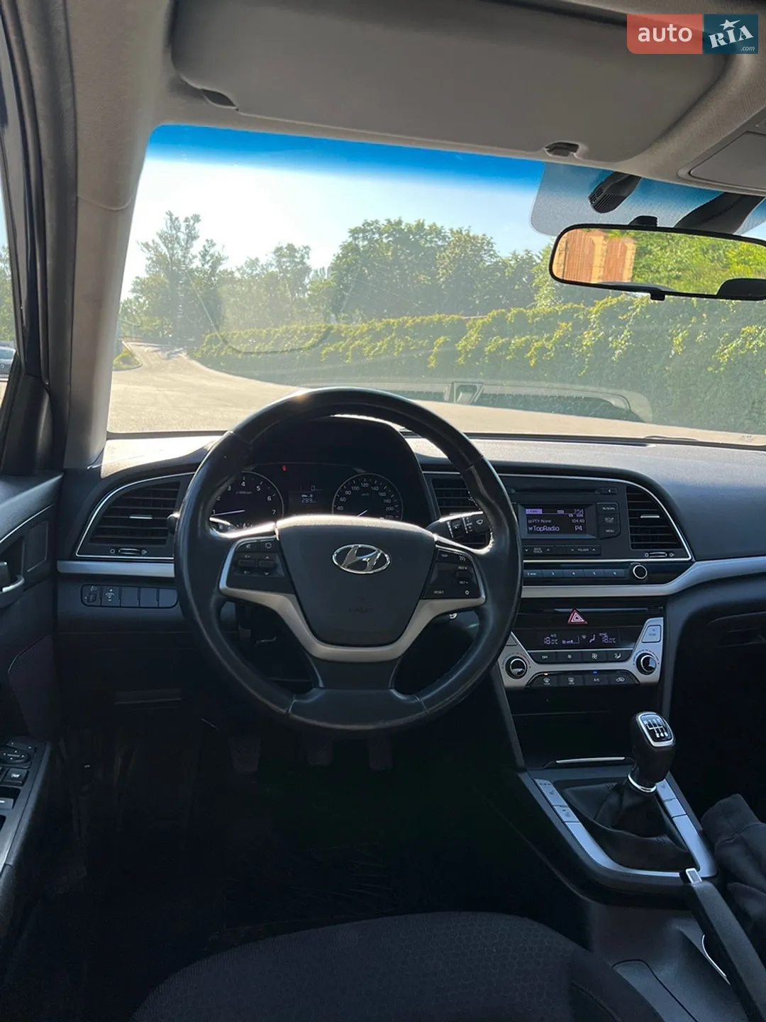 2018 Hyundai Elantra - мініатюра 30