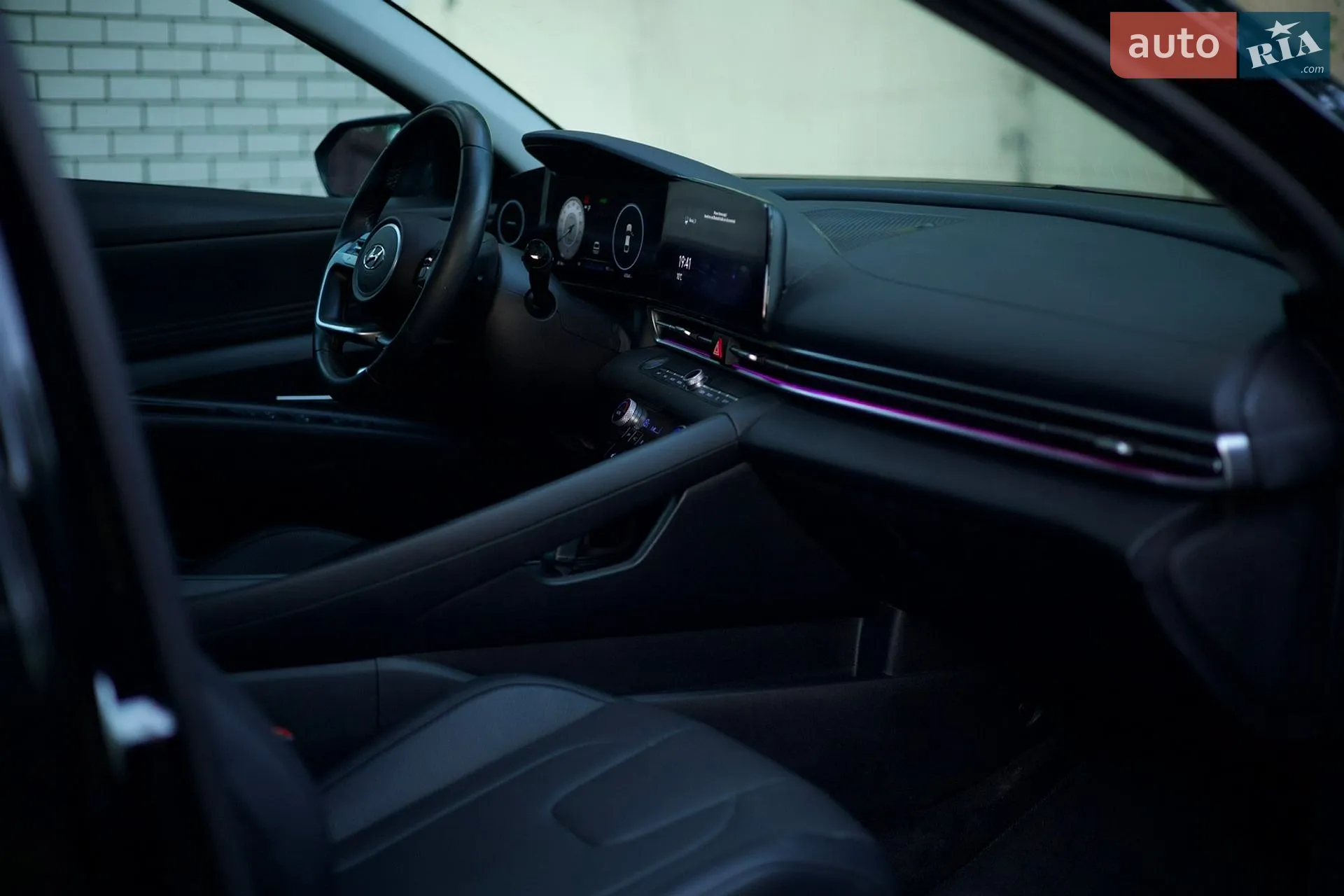 2020 Hyundai Elantra - мініатюра 9