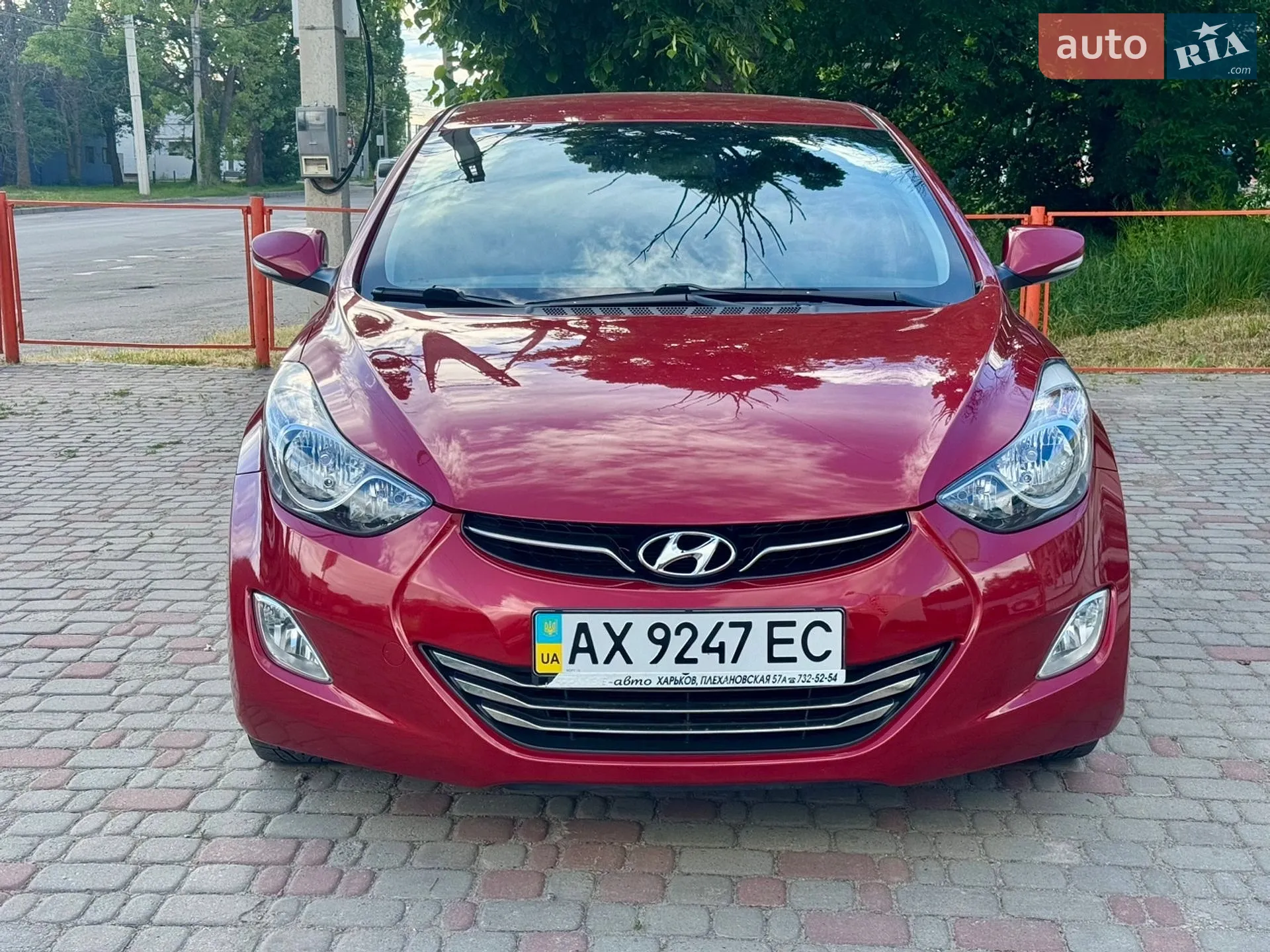 2013 Hyundai Elantra - мініатюра 11