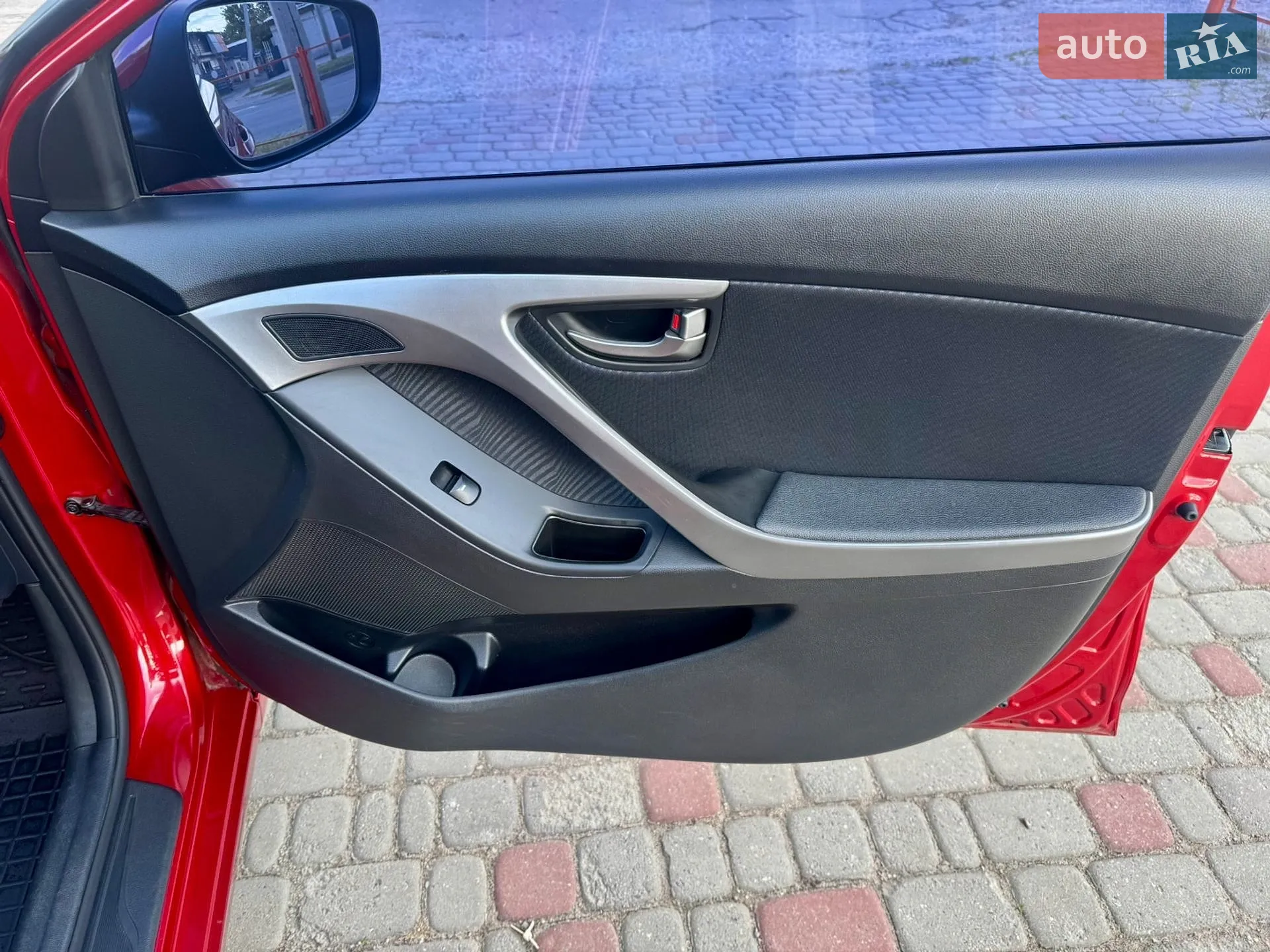 2013 Hyundai Elantra - мініатюра 21