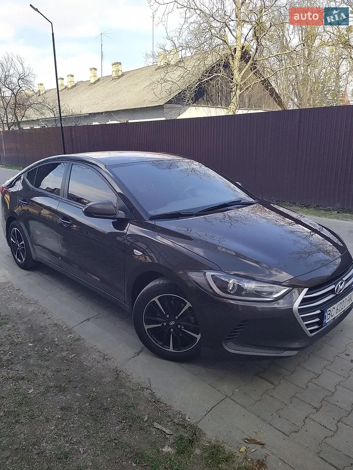 2018 Hyundai Elantra - мініатюра 23