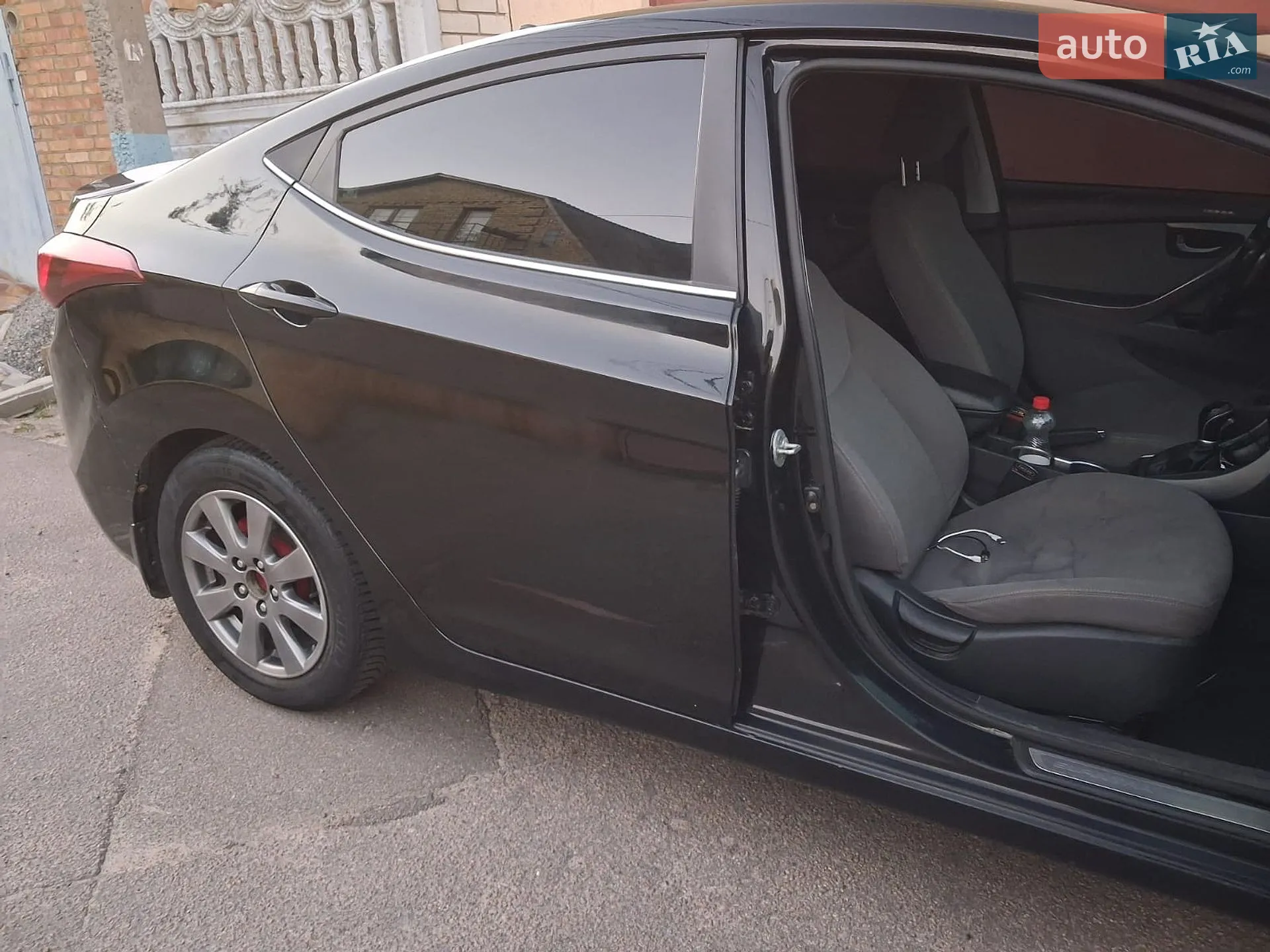 2015 Hyundai Elantra - мініатюра 4