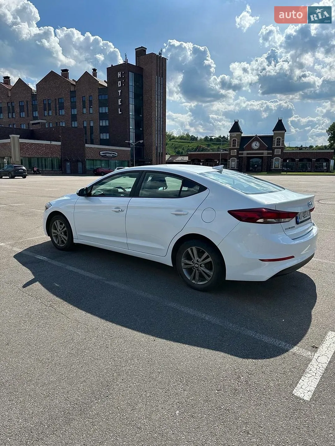2016 Hyundai Elantra - мініатюра 4