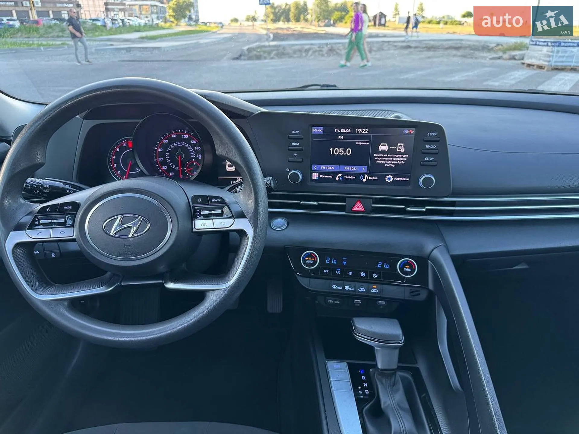 2021 Hyundai Elantra - мініатюра 27