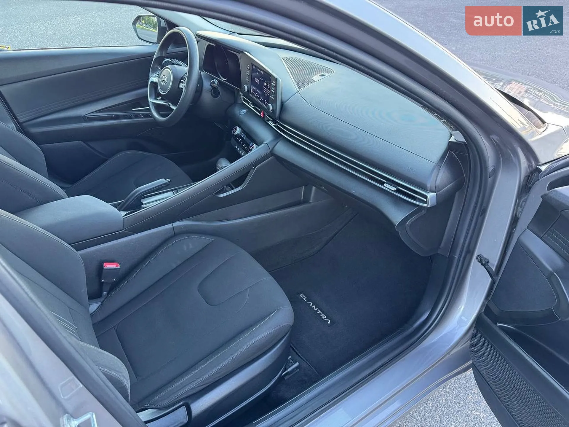 2021 Hyundai Elantra - мініатюра 34