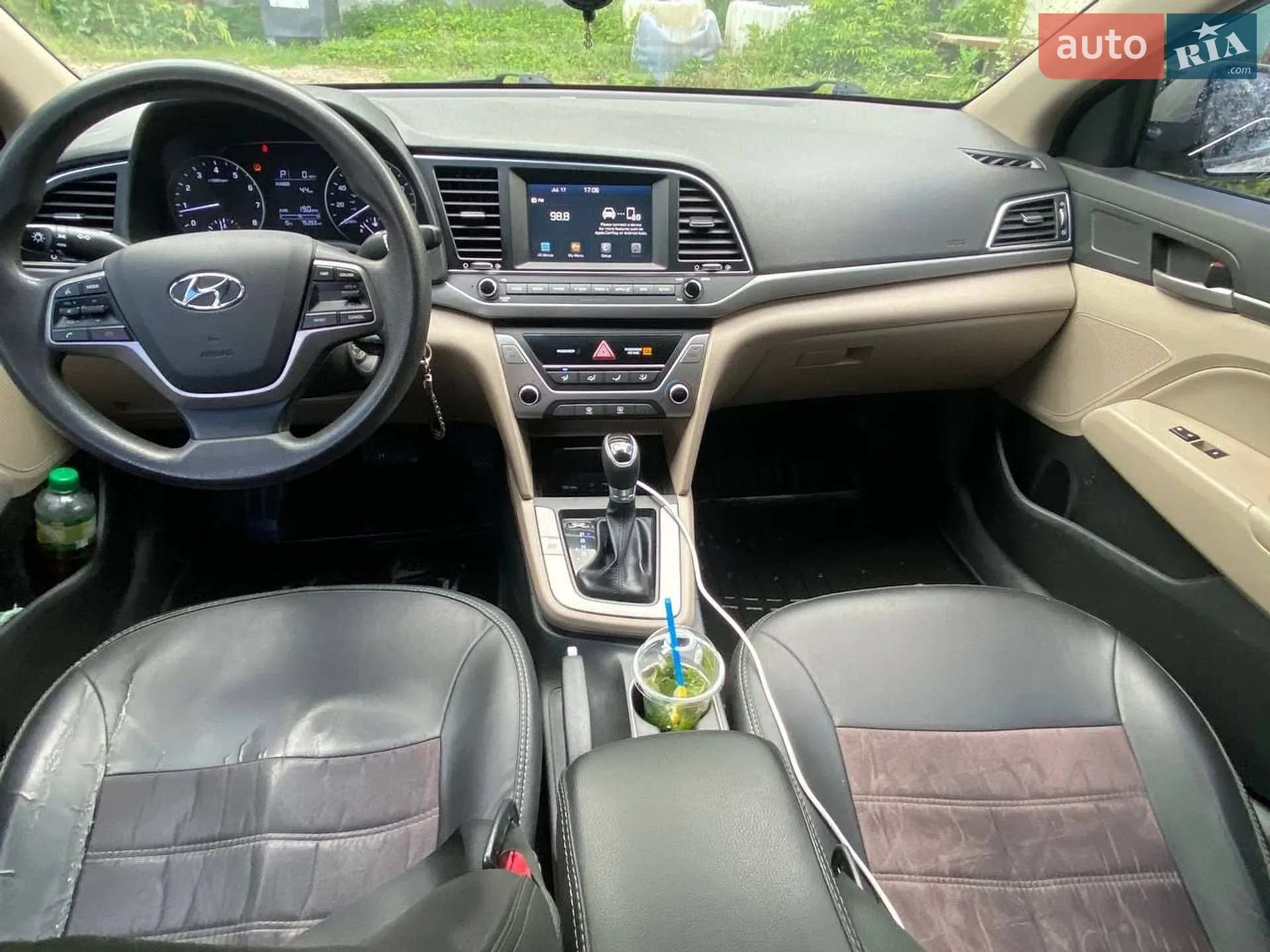 2017 Hyundai Elantra - мініатюра 3