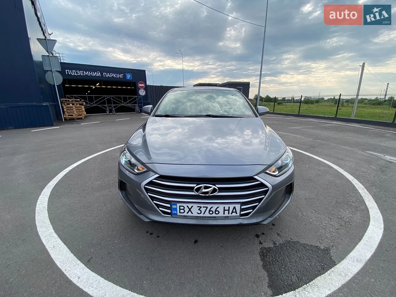 2016 Hyundai Elantra - мініатюра 24