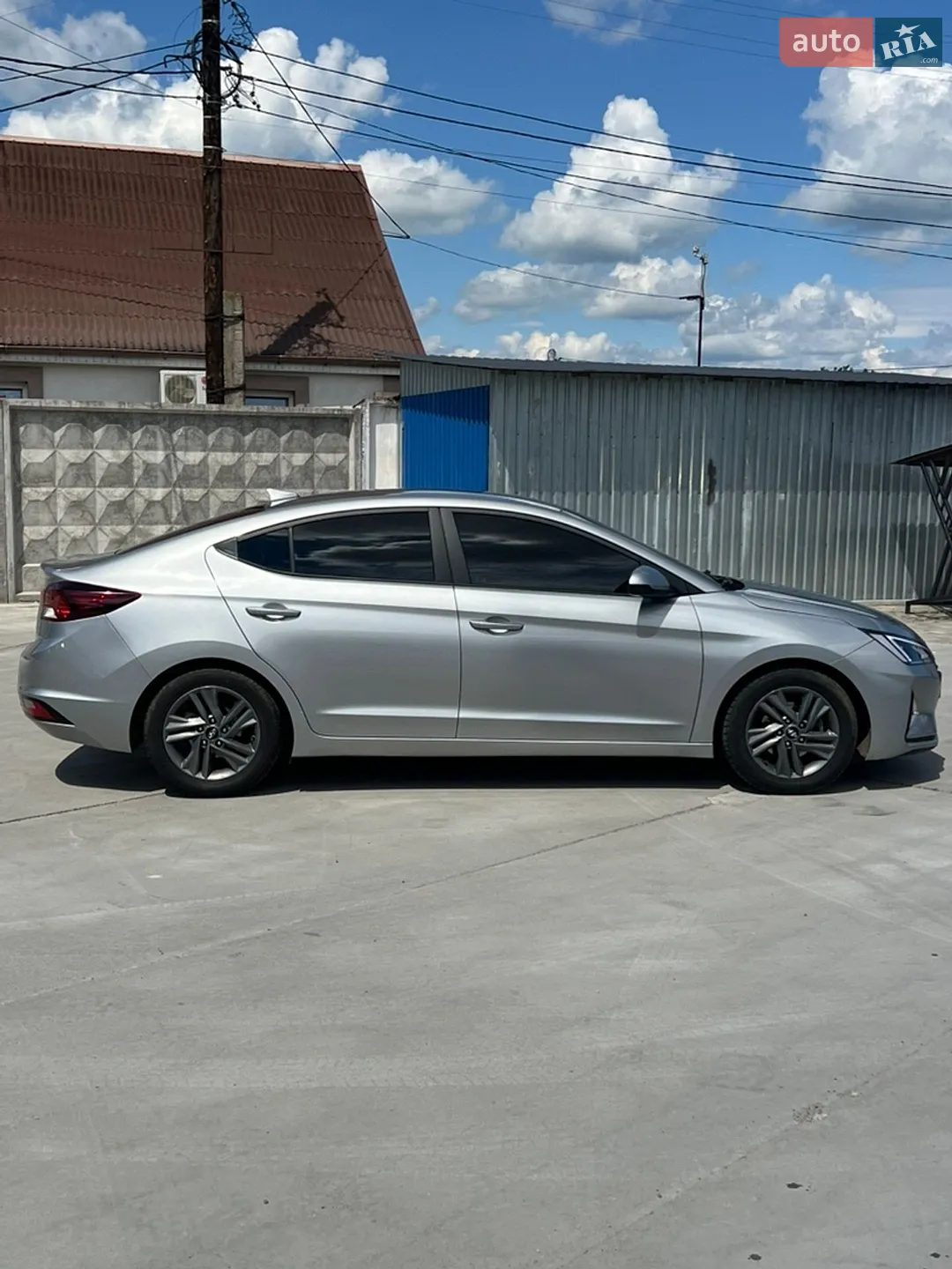 2020 Hyundai Elantra - мініатюра 13