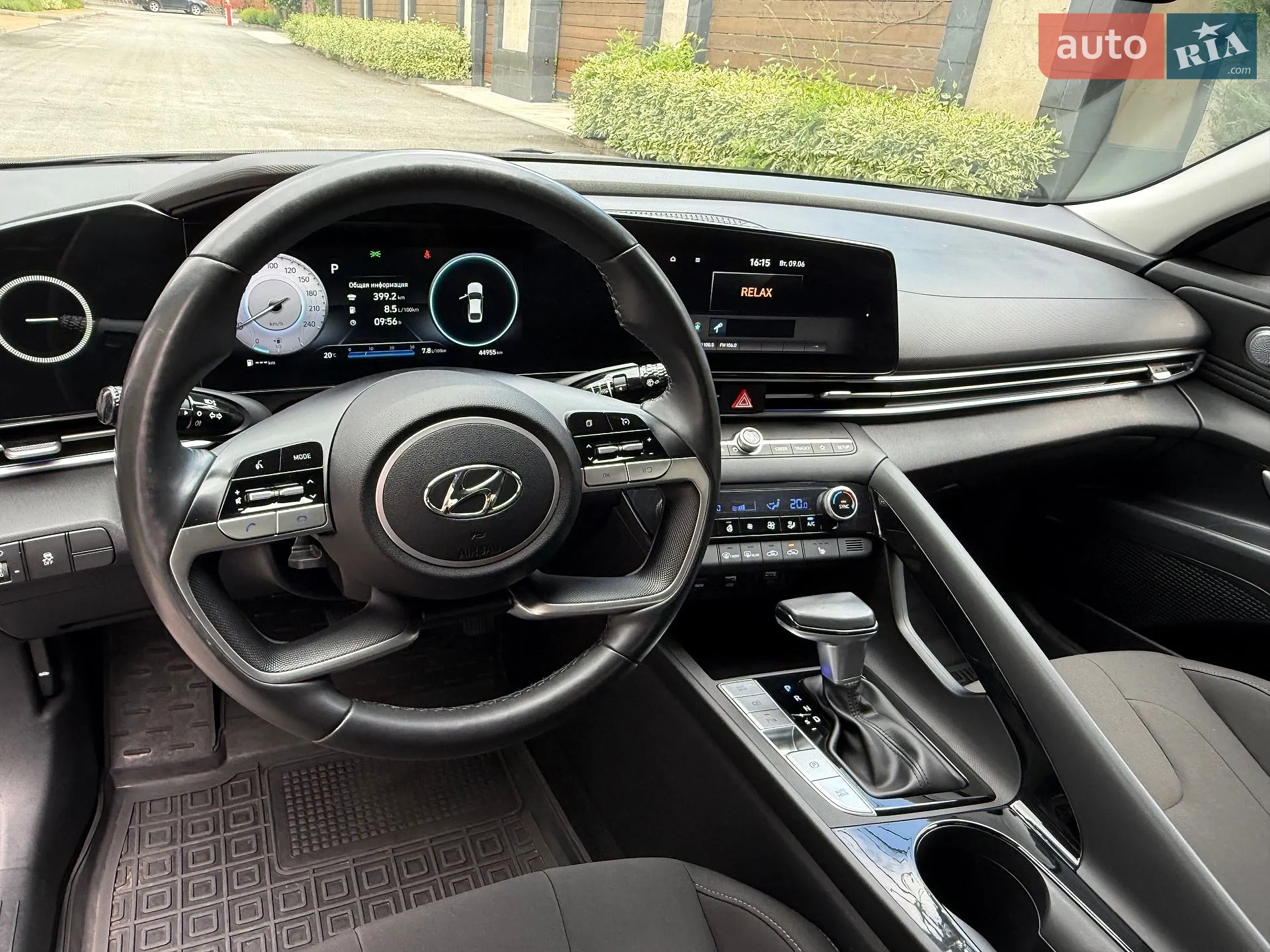 2021 Hyundai Elantra - мініатюра 26