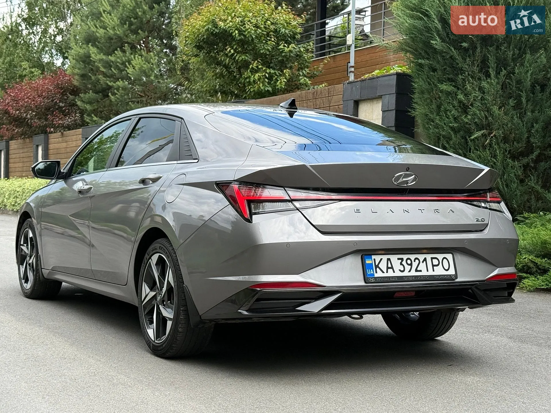 2021 Hyundai Elantra - мініатюра 20