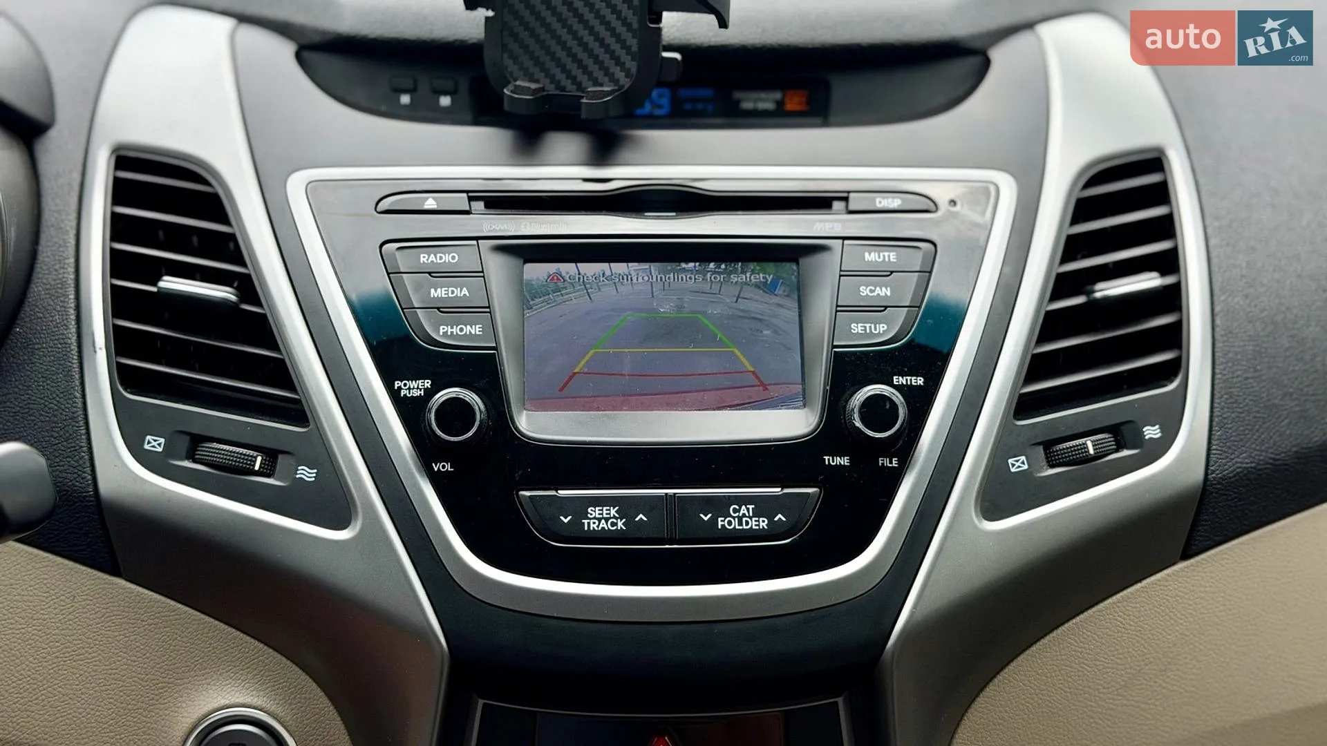 2015 Hyundai Elantra - мініатюра 15