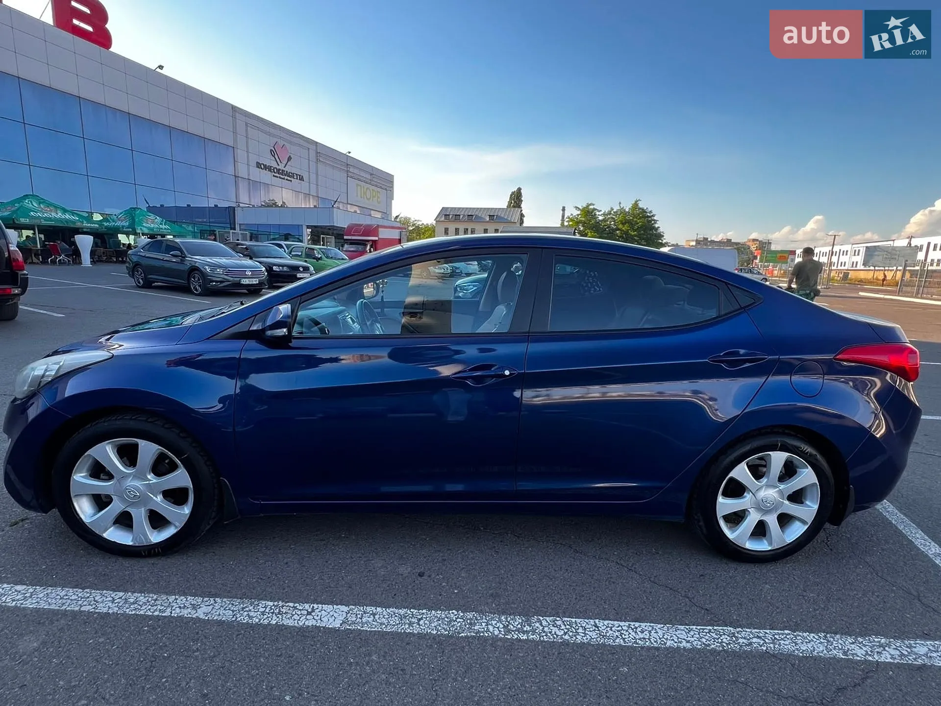 2013 Hyundai Elantra - мініатюра 5