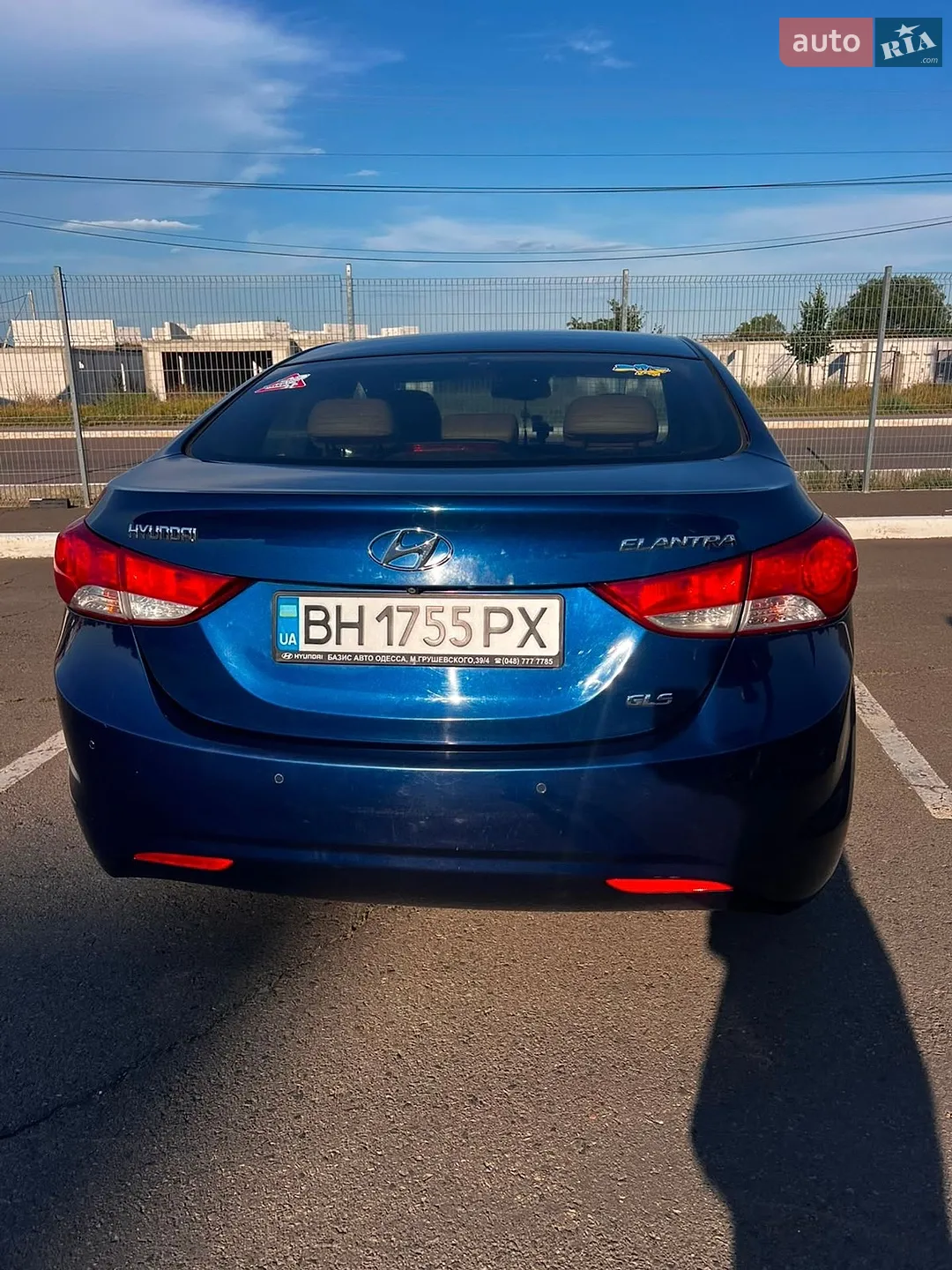 2013 Hyundai Elantra - мініатюра 11