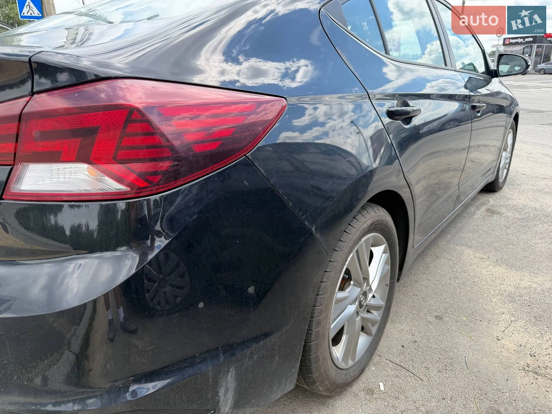 2019 Hyundai Elantra - мініатюра 13