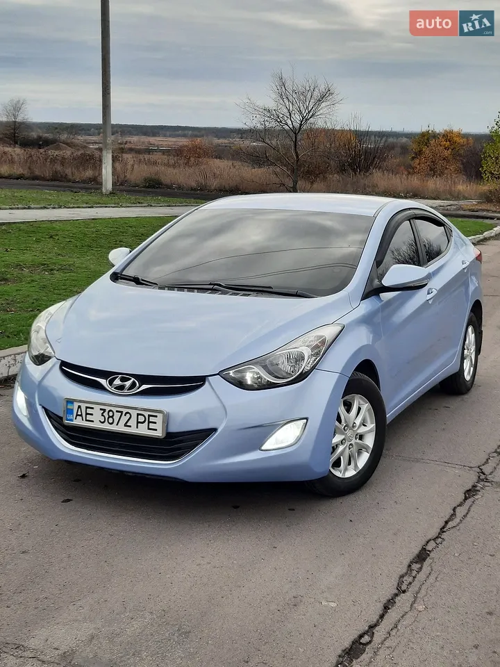 2013 Hyundai Elantra - мініатюра 14